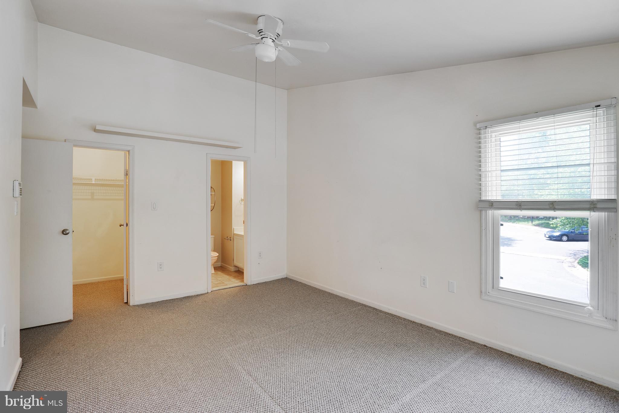 STONINGTON - Residential