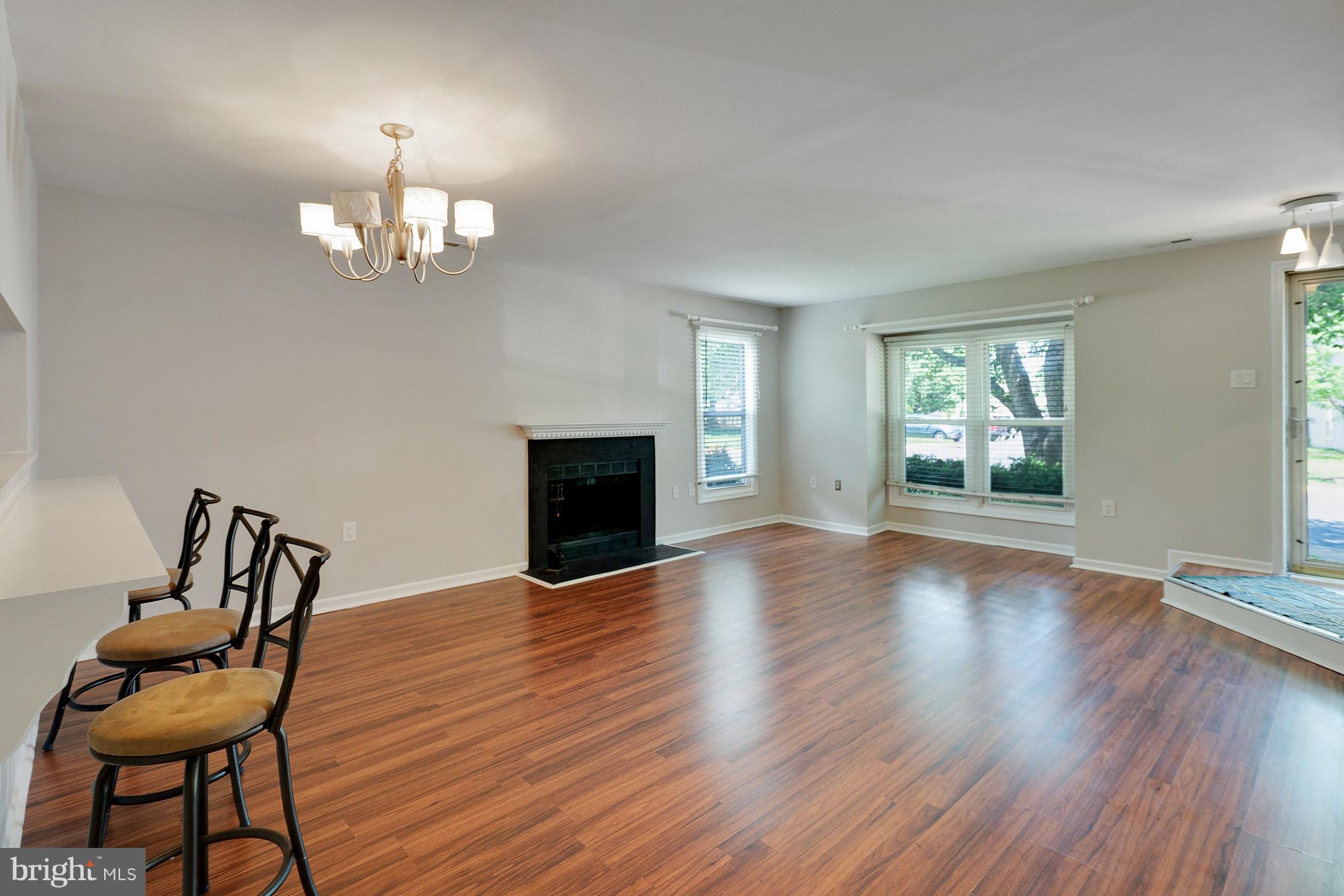 STONINGTON - Residential