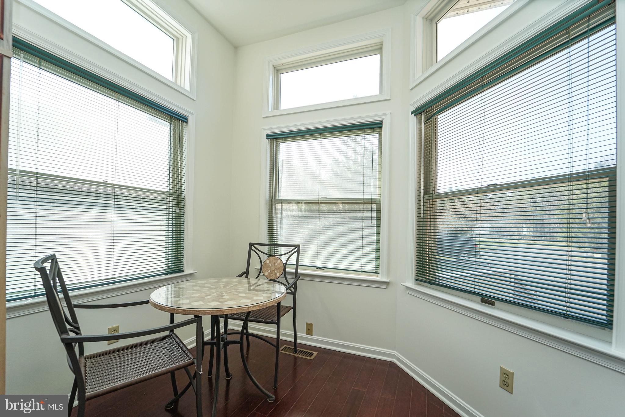 BRIDGE POINTE TOWNHOUSES - Residential