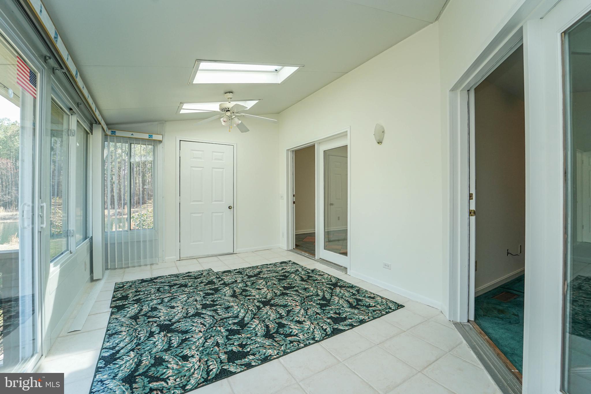 BRIDGE POINTE TOWNHOUSES - Residential