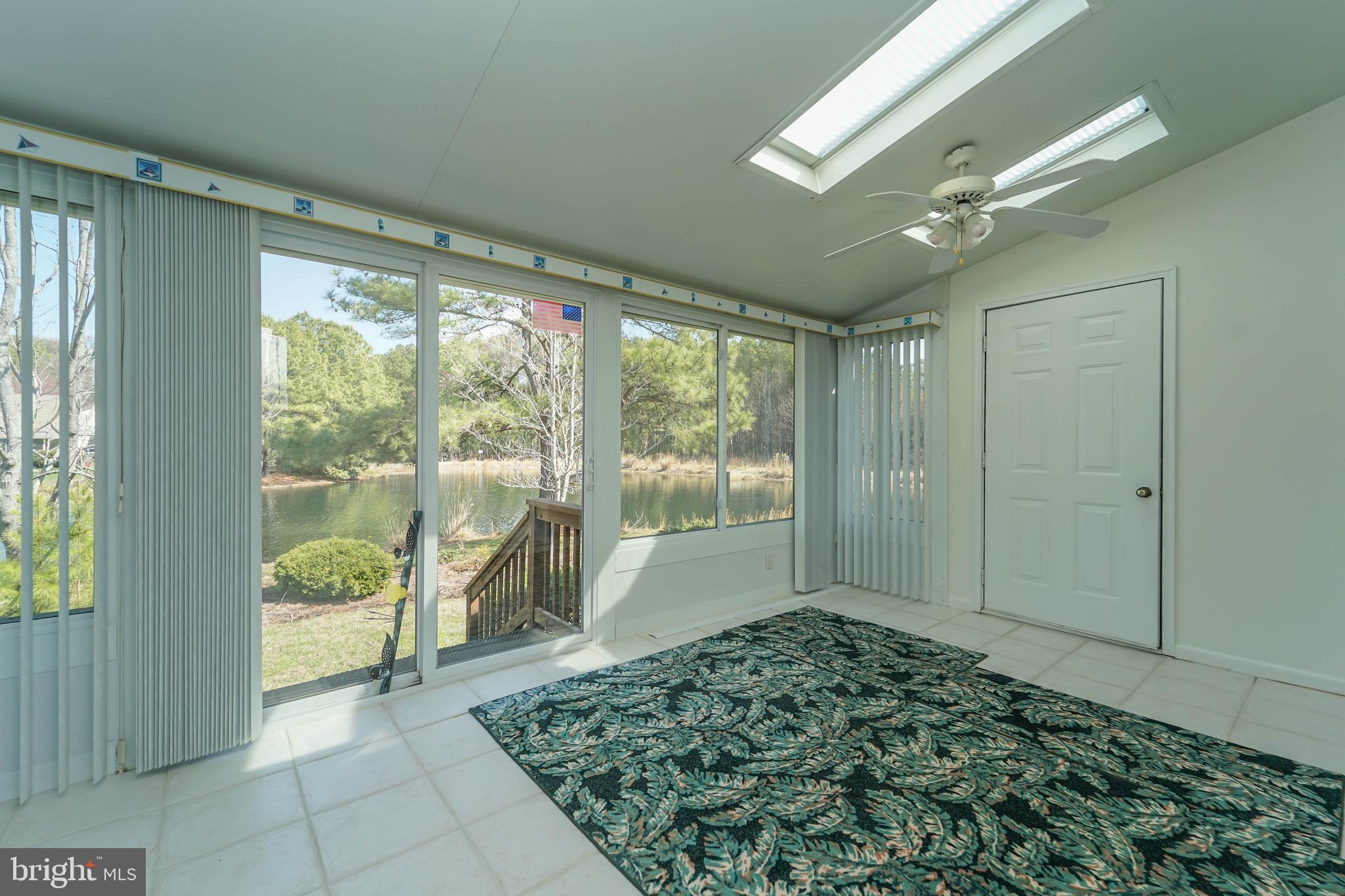 BRIDGE POINTE TOWNHOUSES - Residential