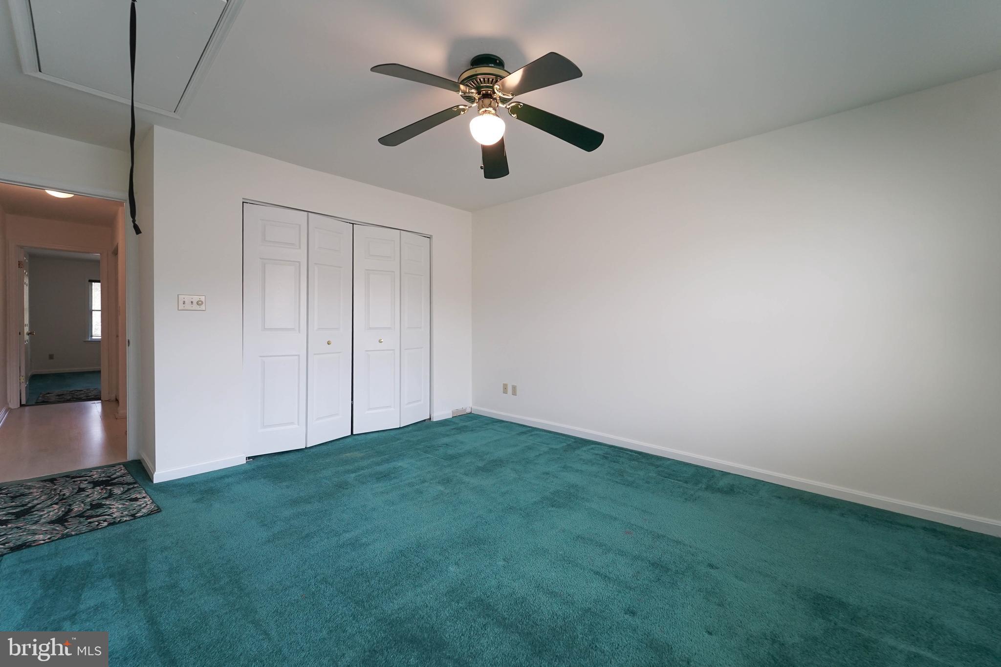 BRIDGE POINTE TOWNHOUSES - Residential