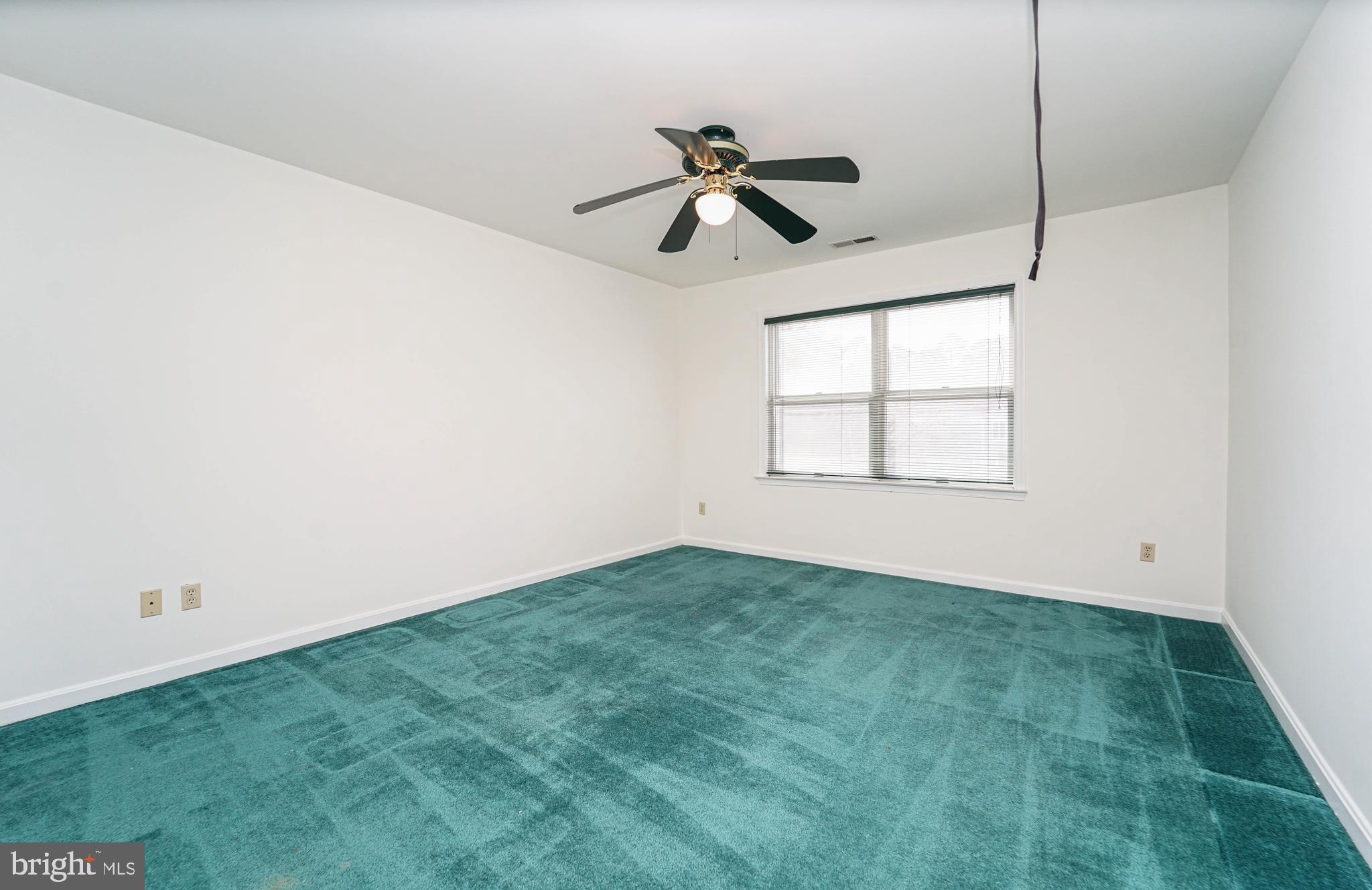 BRIDGE POINTE TOWNHOUSES - Residential