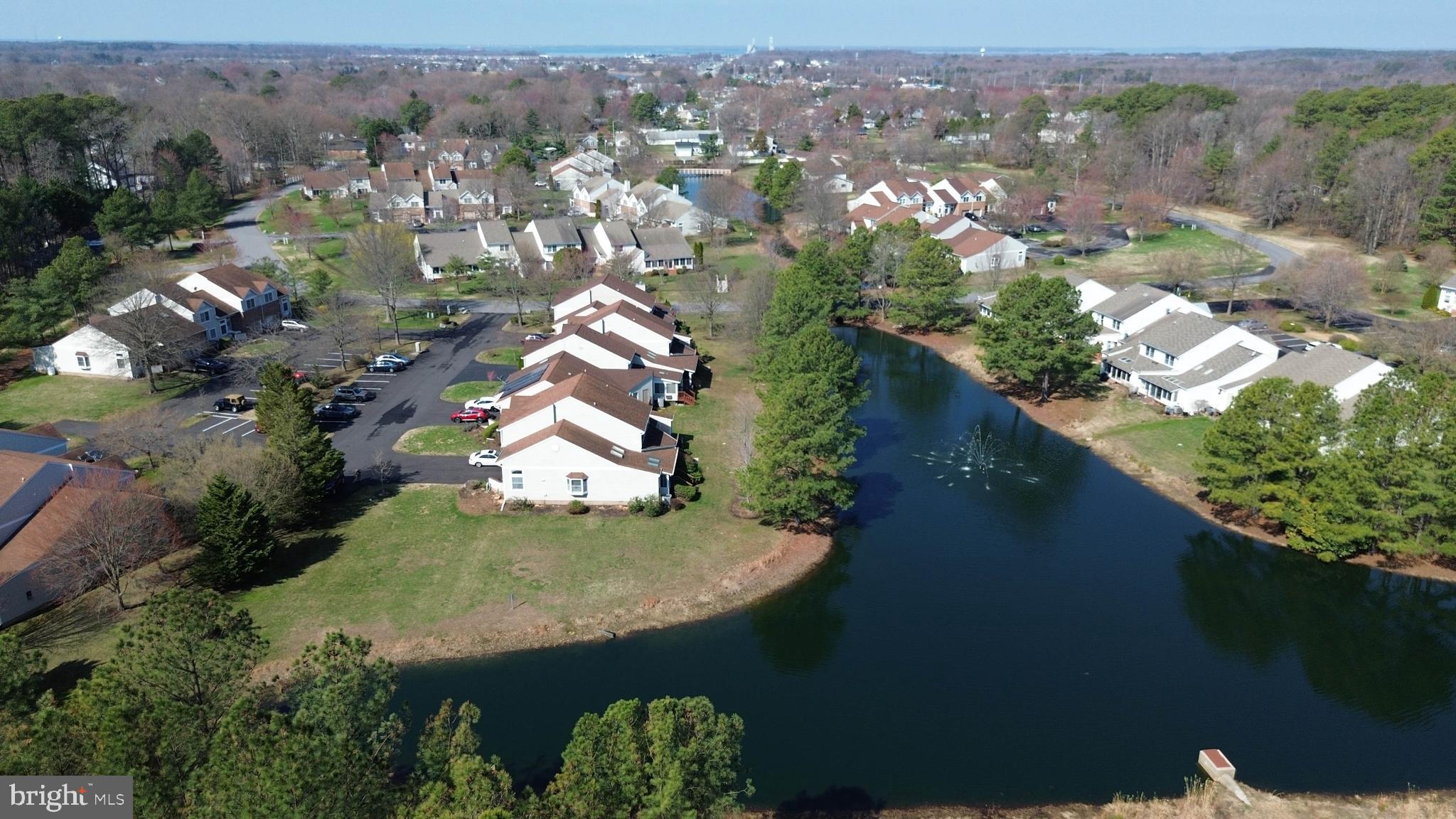 BRIDGE POINTE TOWNHOUSES - Residential