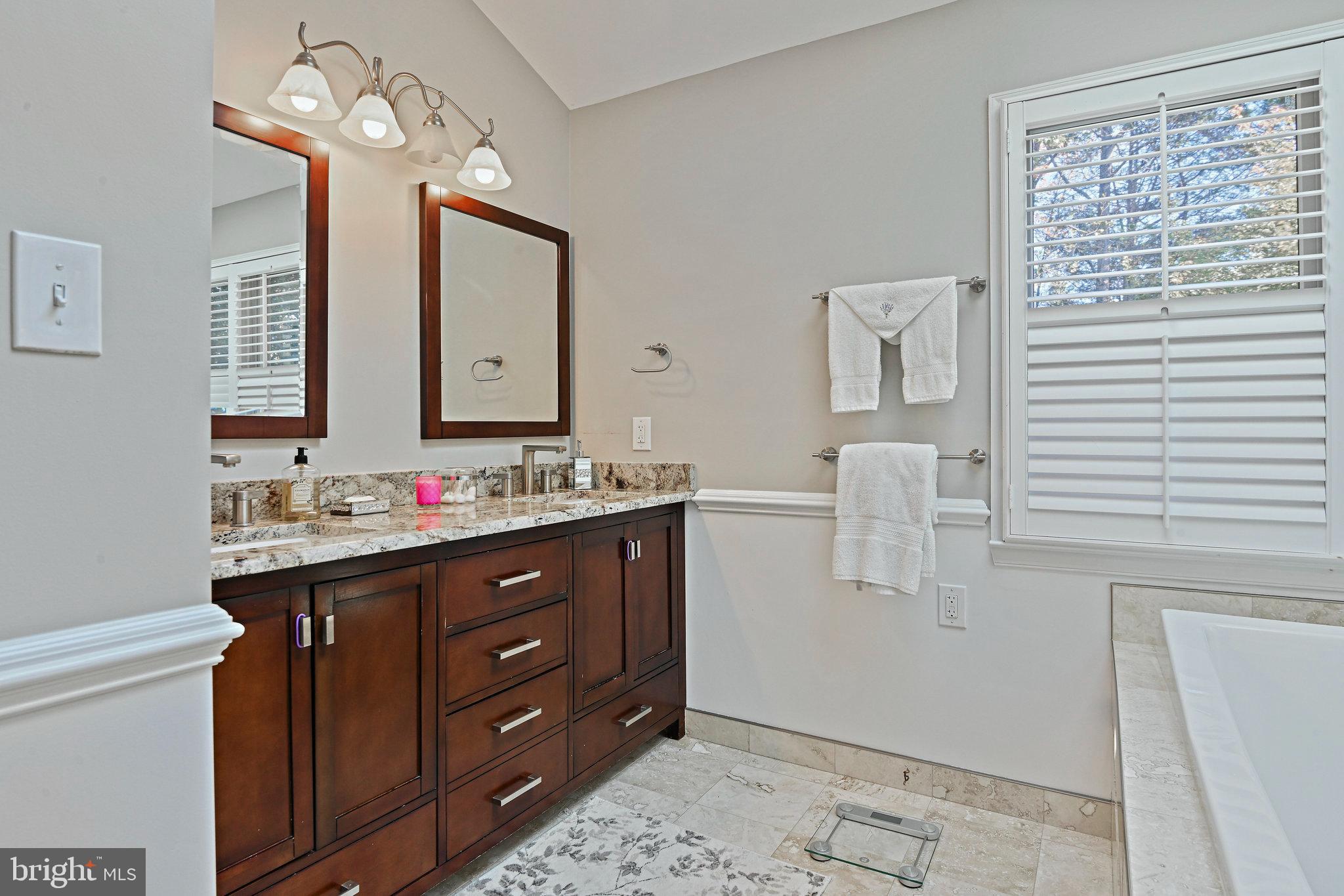 HERNDON CHASE - Residential