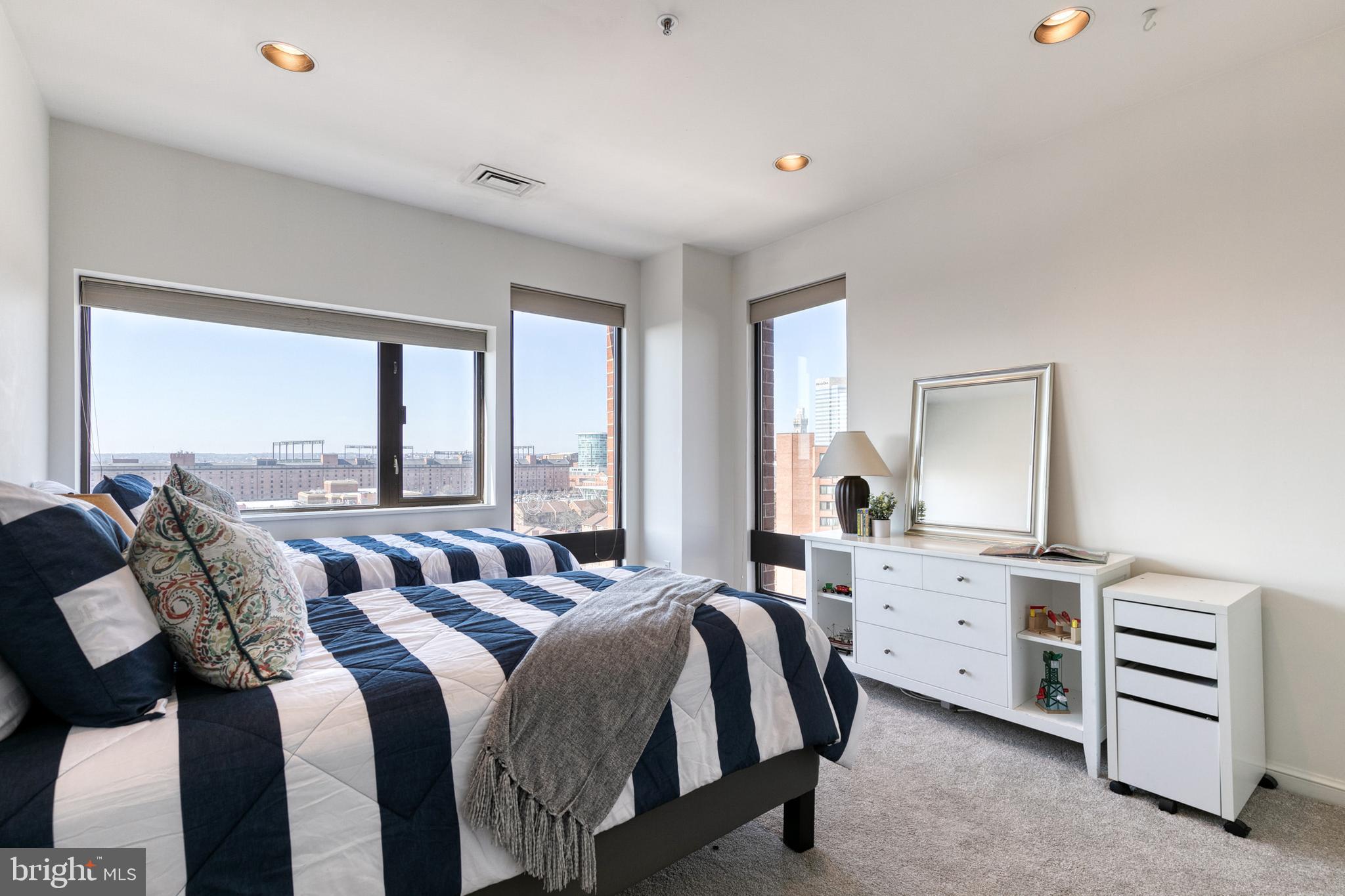 INNER HARBOR - Residential