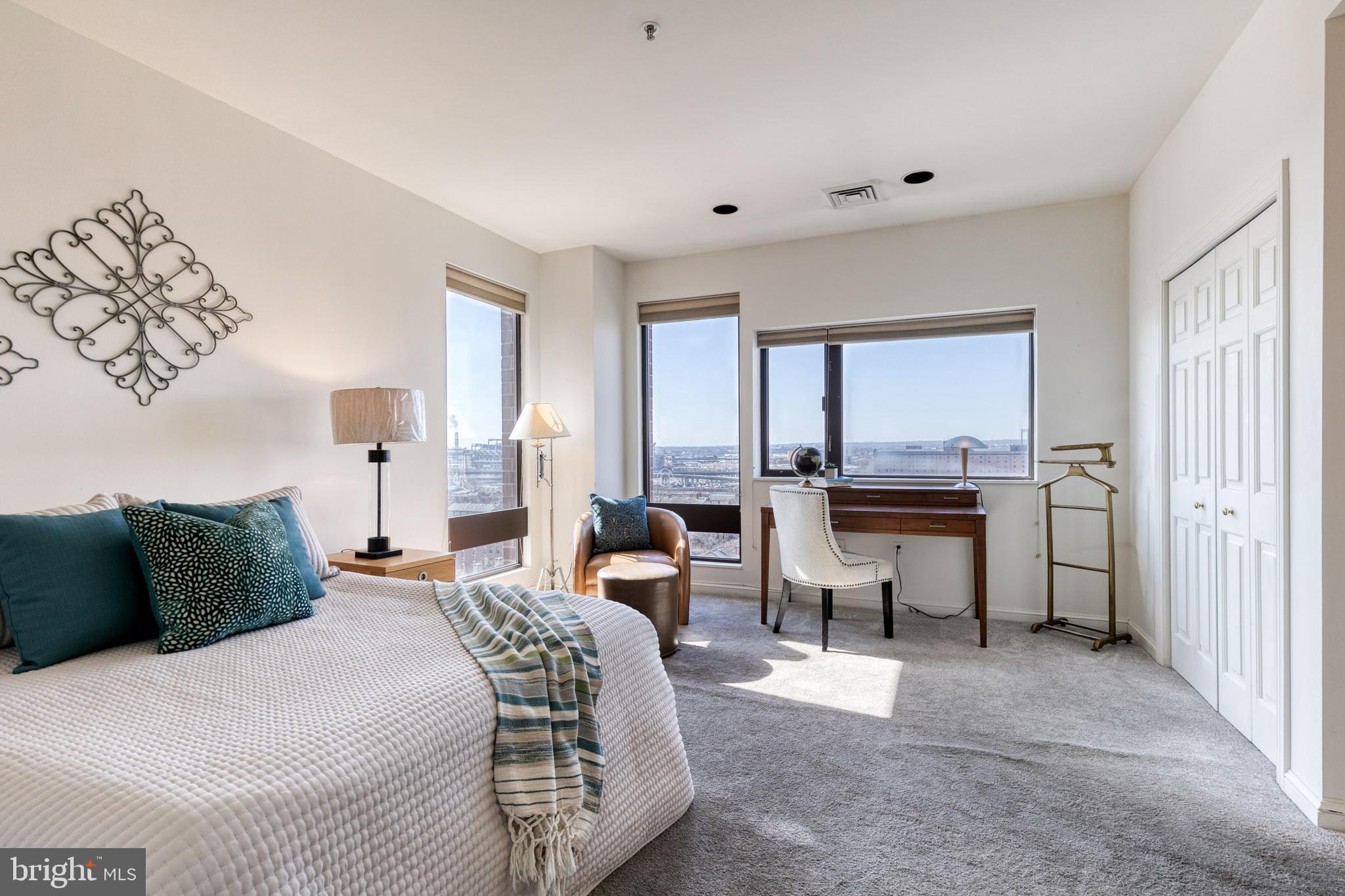 INNER HARBOR - Residential