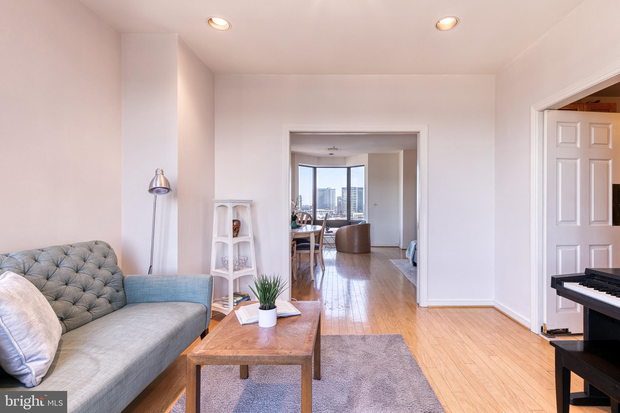 INNER HARBOR - Residential