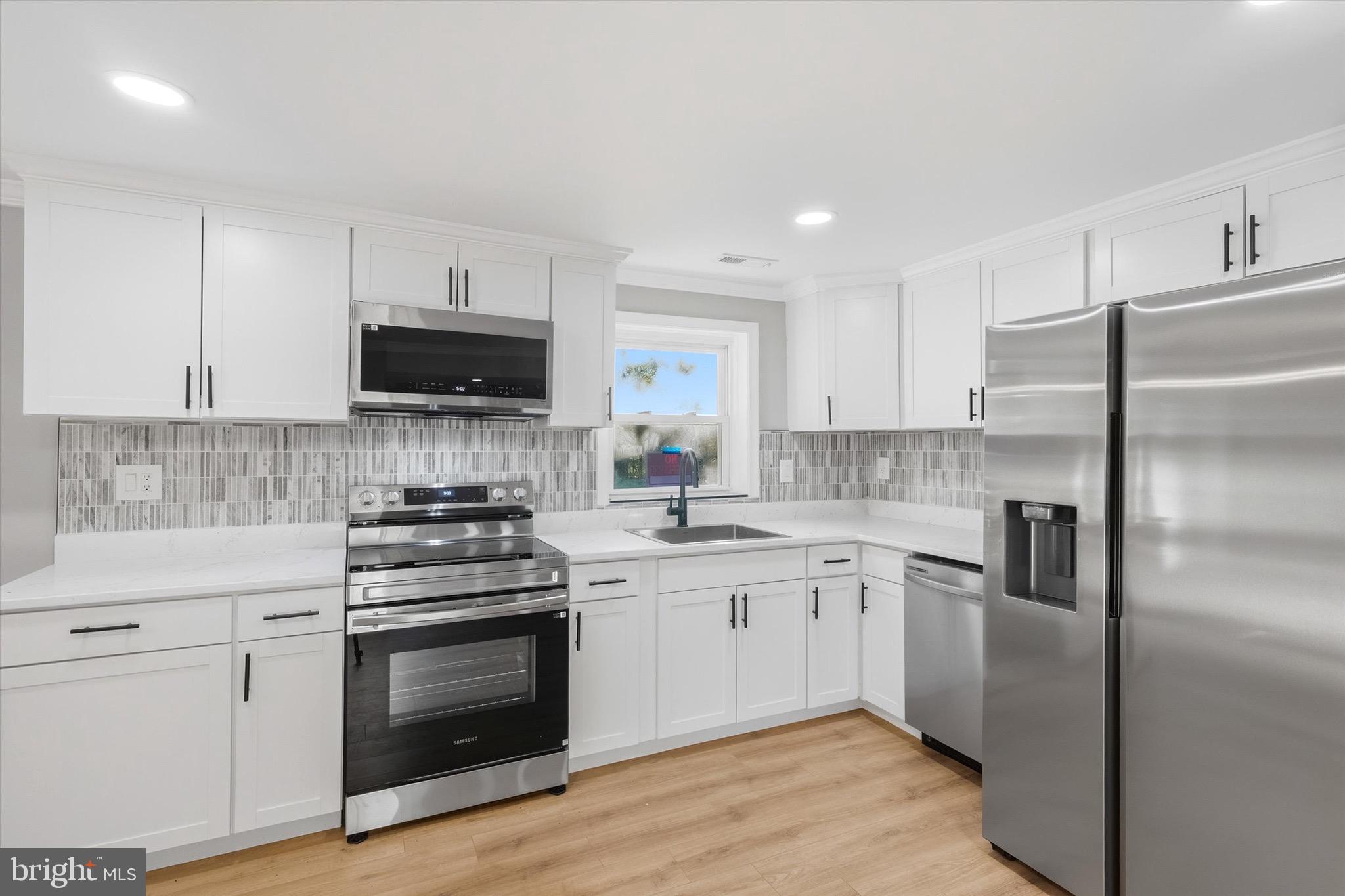 LAPLATA - Residential Lease