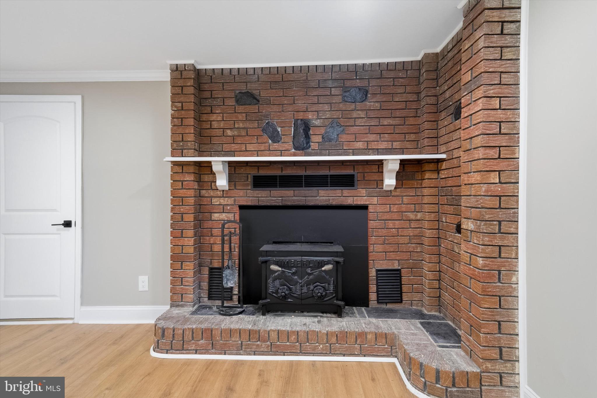 LAPLATA - Residential Lease