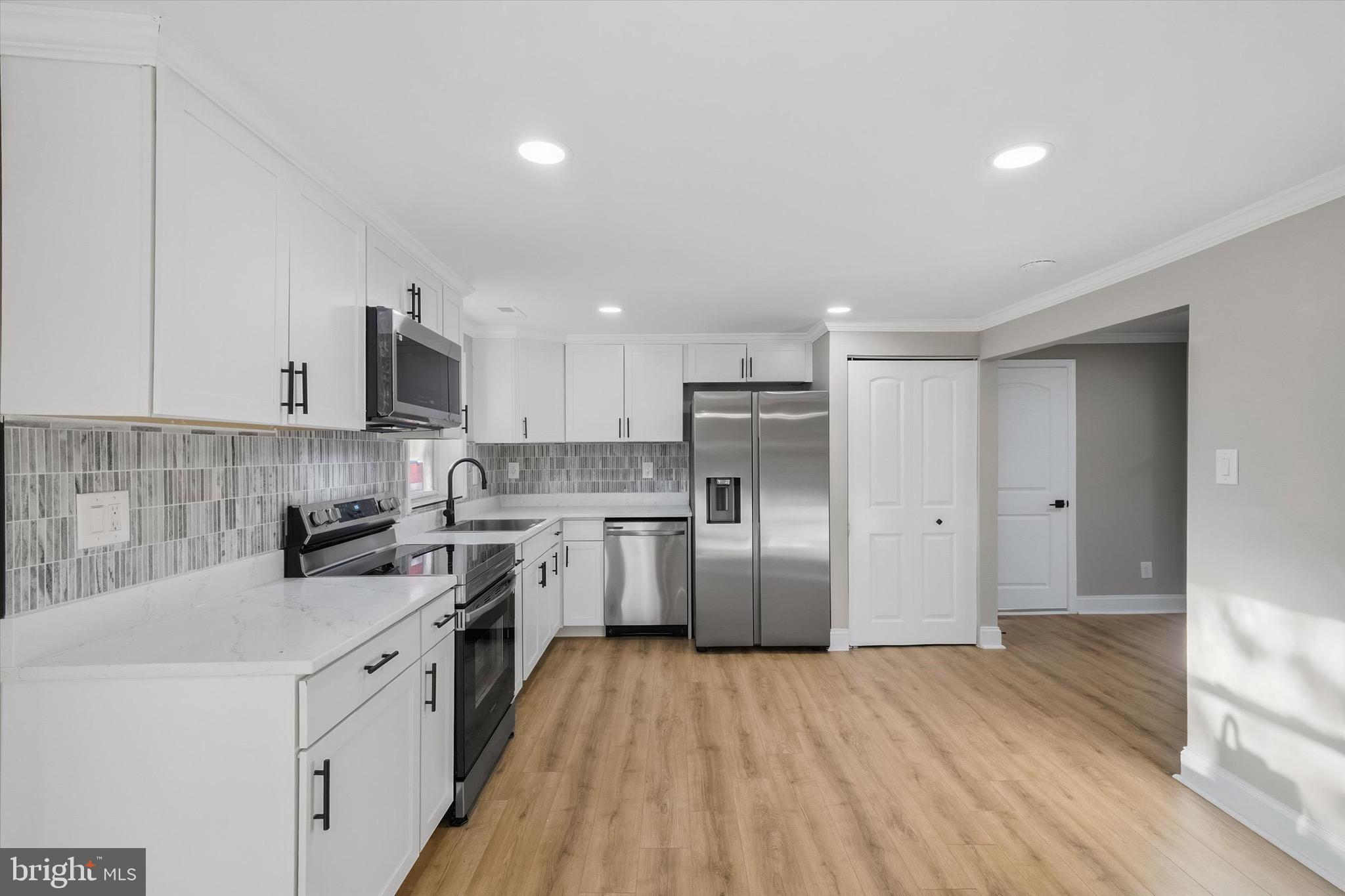 LAPLATA - Residential Lease