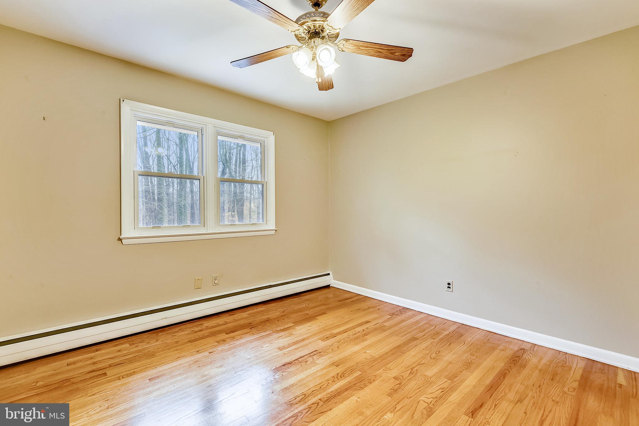 ROLLING KNOLLS - Residential