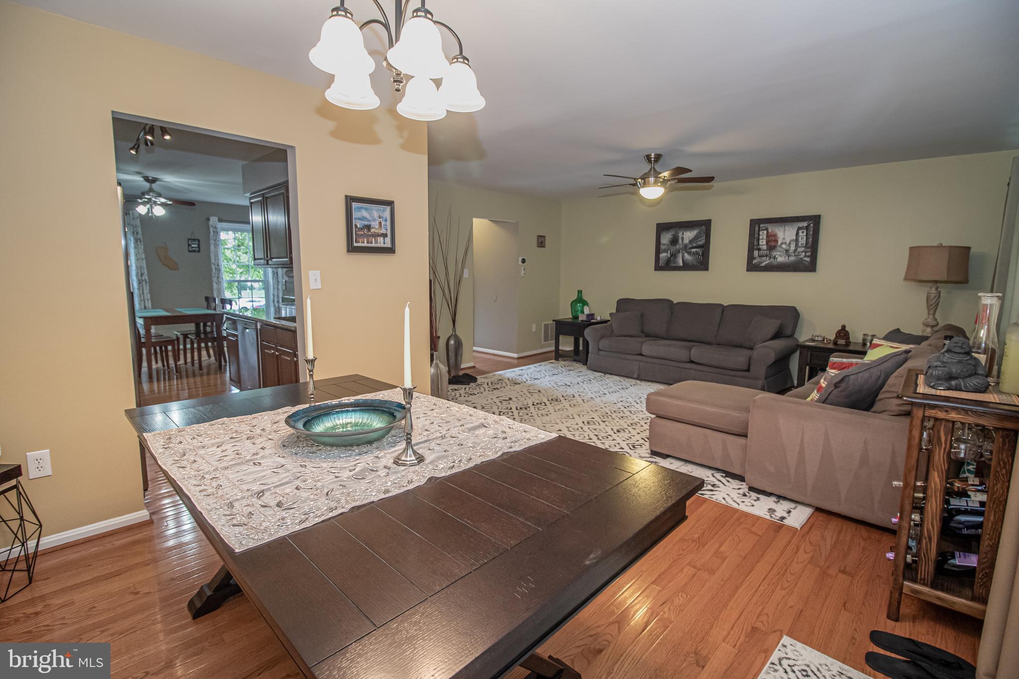 COUNTRY CREEK - Residential Lease