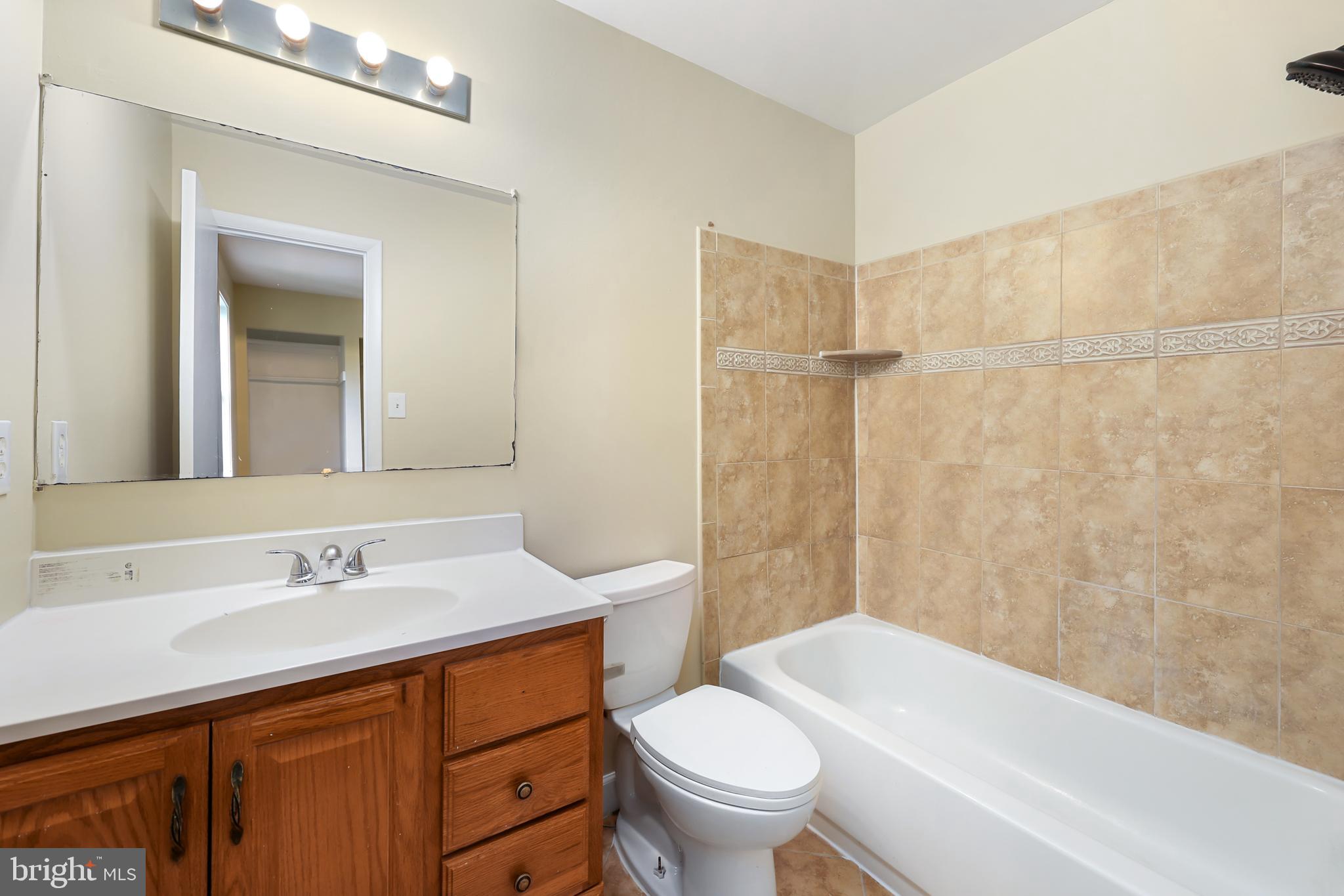 BRISTOE STATION - Residential