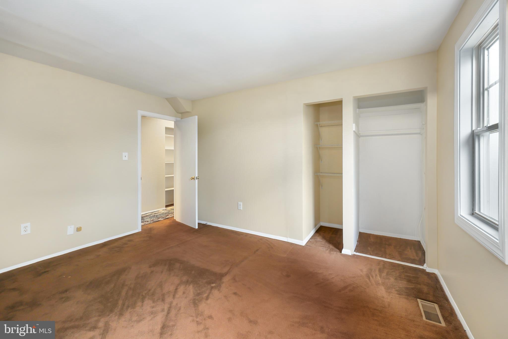 BRISTOE STATION - Residential