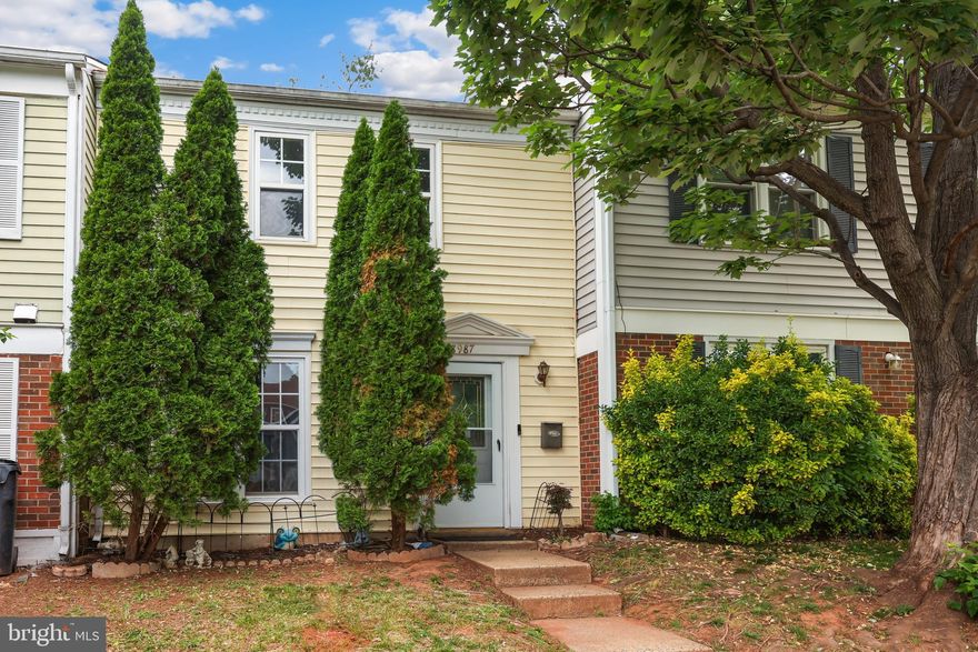 BACK ON MARKET- Due to no fault of seller. Great price on a very clean and well-maintained home in Bristoe Station ready for your personal touch! This property has been lovingly cared for and offers a fresh canvas for your updates and upgrades. Enjoy the cozy living areas with a warm feel and fresh paint throughout. Perfectly livable as-is and full of potential to customize to your style. Fantastic location close to shops, dining, and commuter routes. The HVAC system  and the water heater were both replaced in 2015. The kitchen has all brand-new stainless steel appliances i.e. refrigerator, stove, and dishwasher (installed 2025). There are 2 parking spaces that convey with the property and both are labeled 1004 (please park in these spaces during showings). Don't miss this rare opportunity to own a clean, move-in-ready home with room to add value!