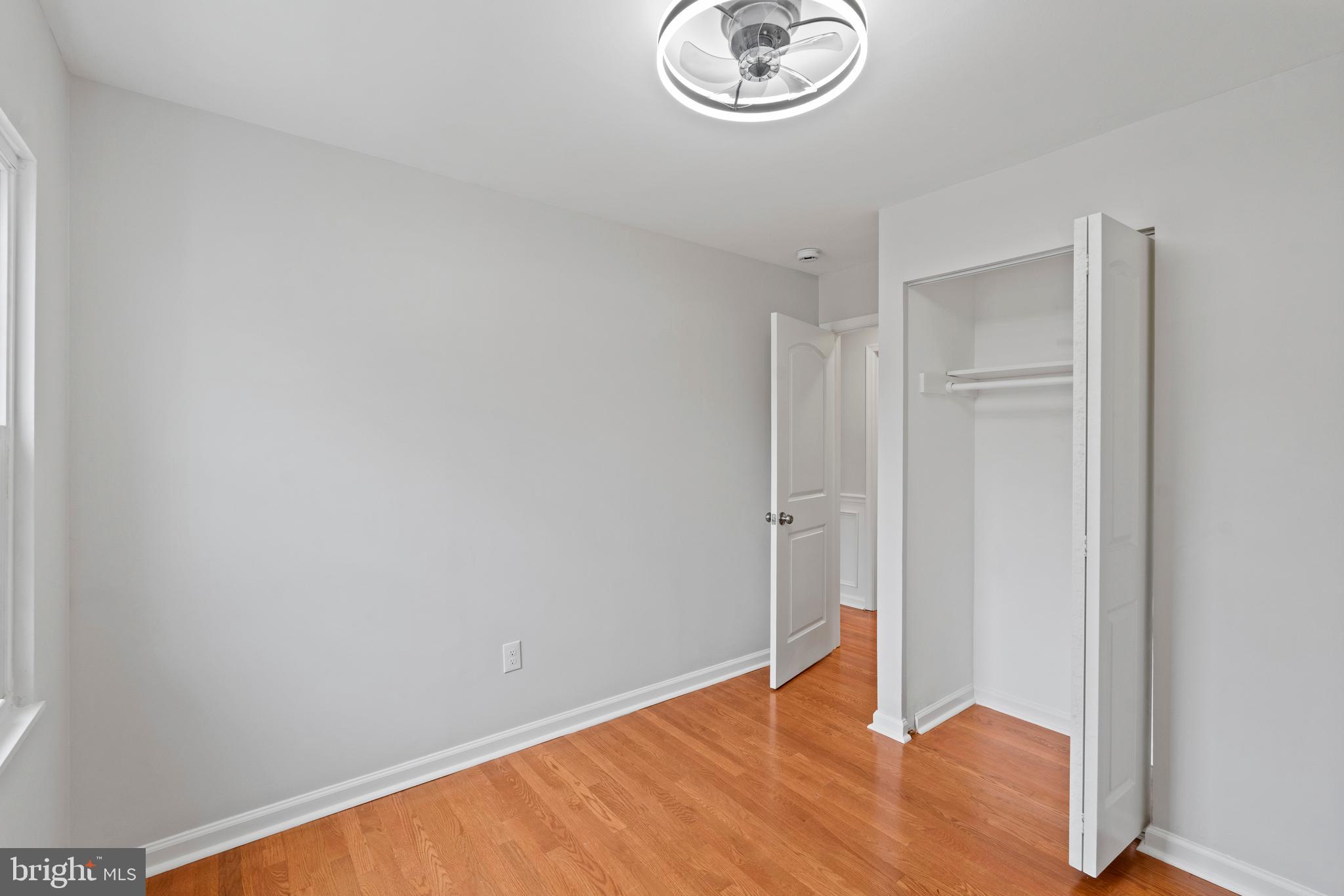 SUBURBIA - Residential