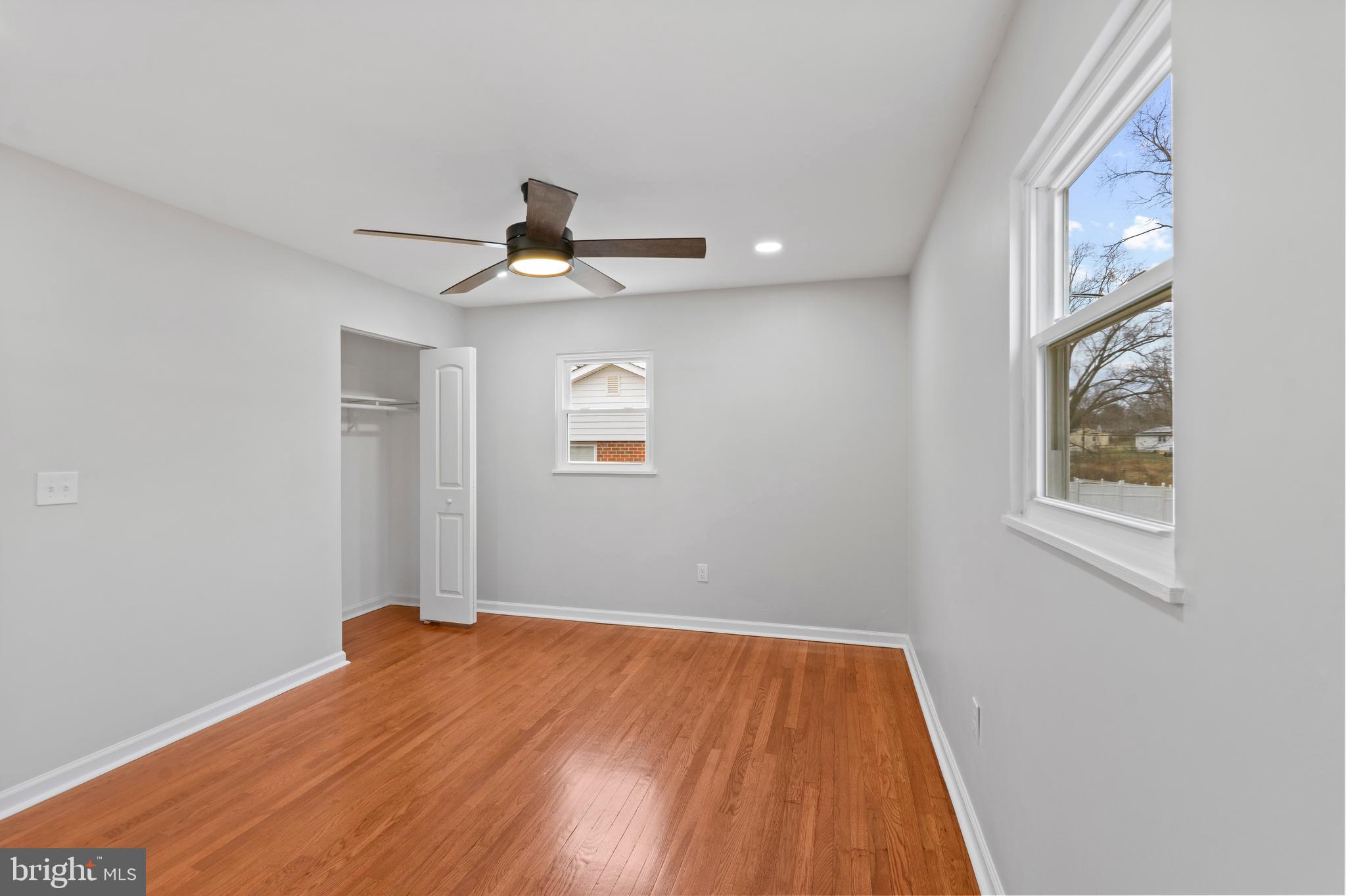 SUBURBIA - Residential