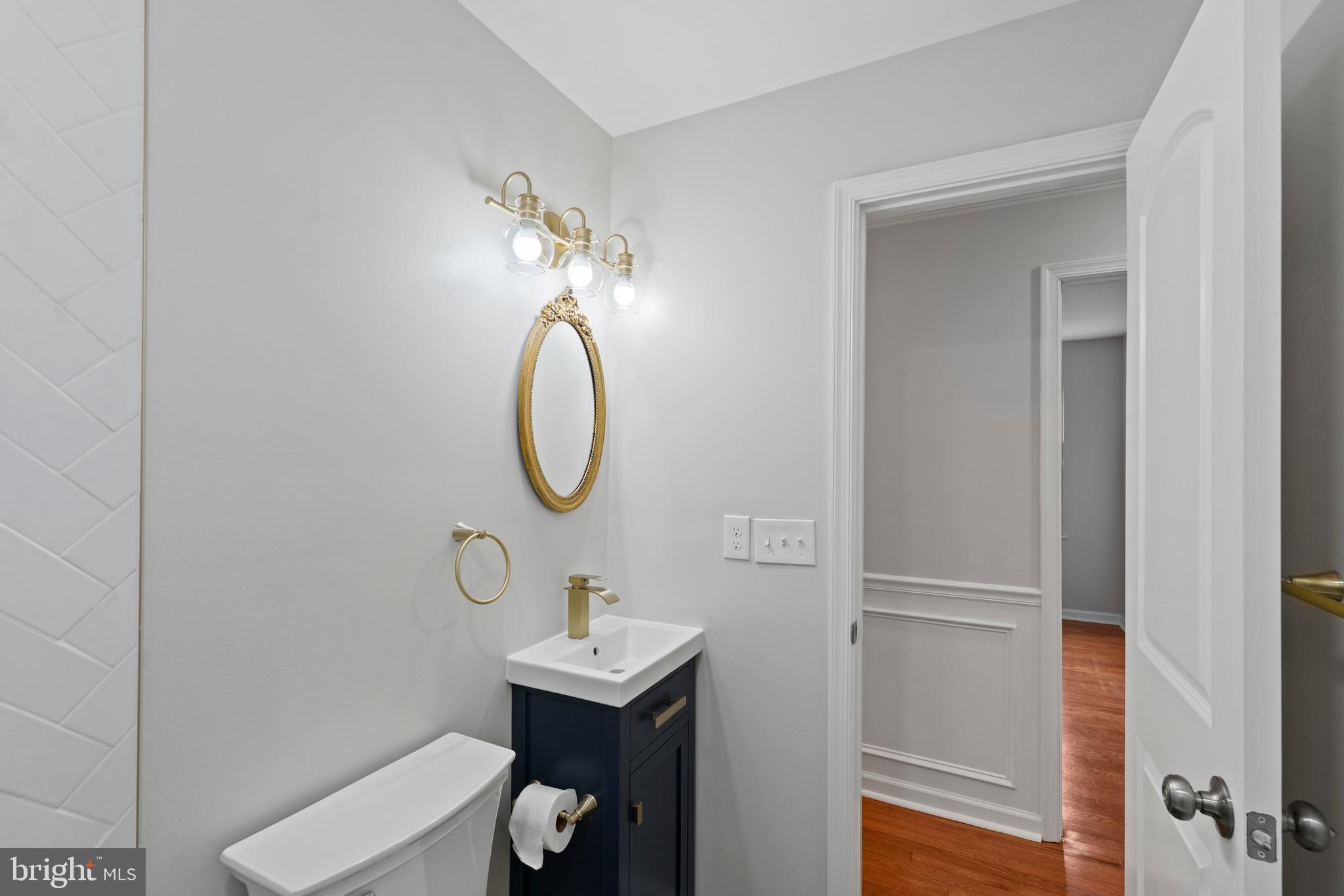 SUBURBIA - Residential