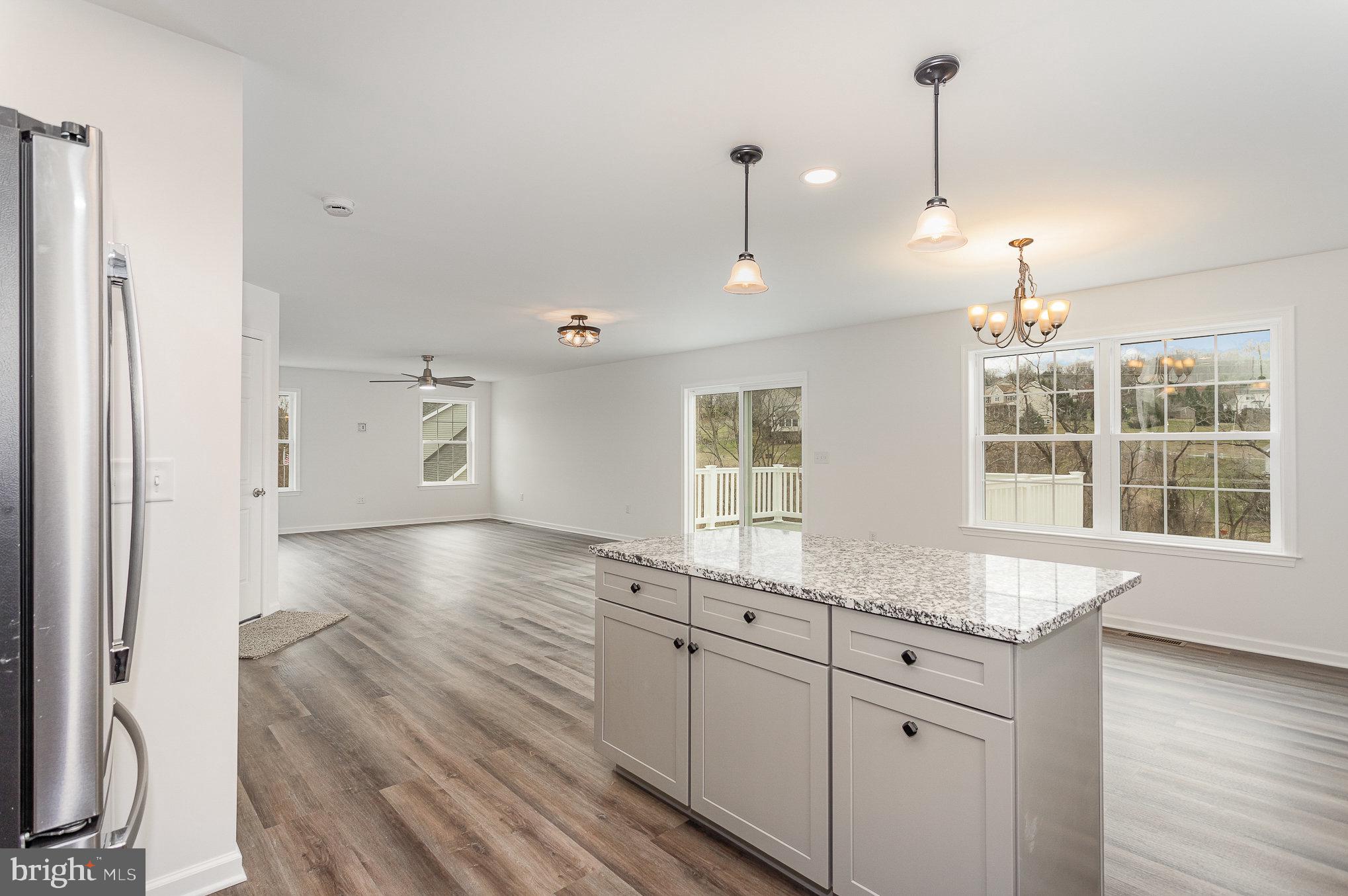 375 BARCLAY DRIVE