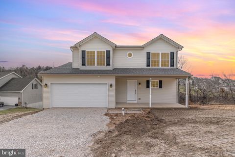 375 BARCLAY DRIVE RED LION PA 17356