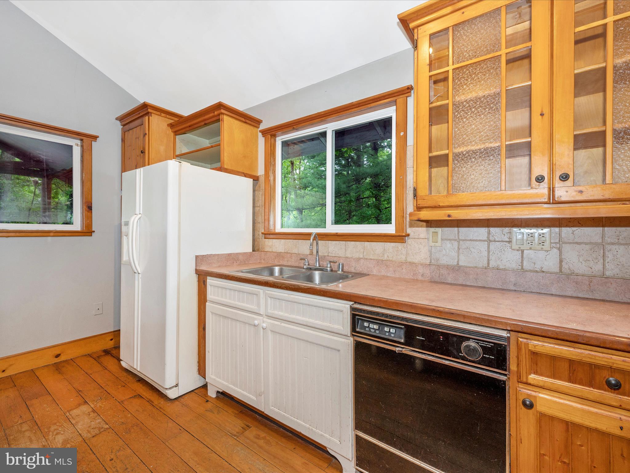 GLENWOOD FOREST - Residential