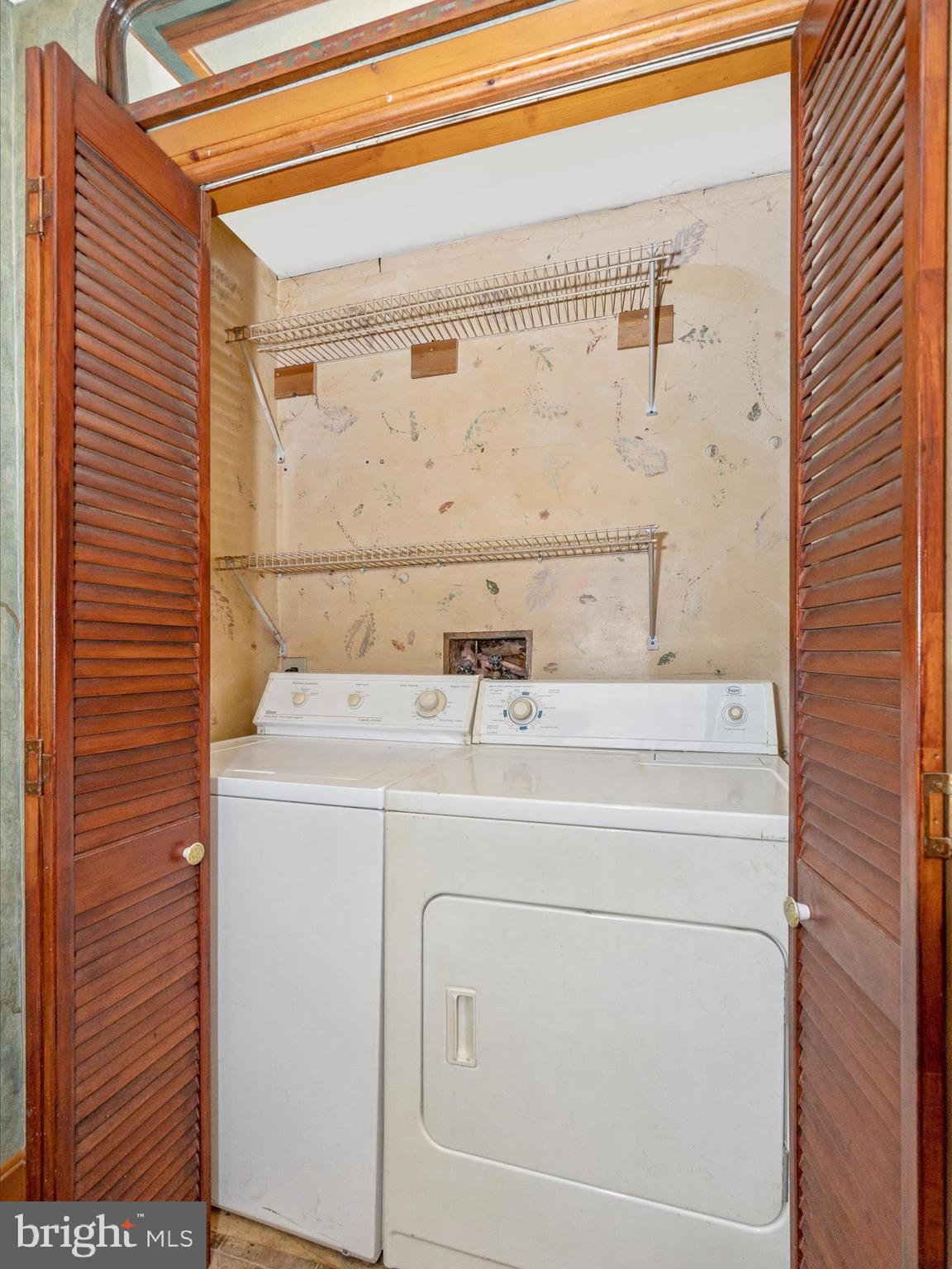 GLENWOOD FOREST - Residential