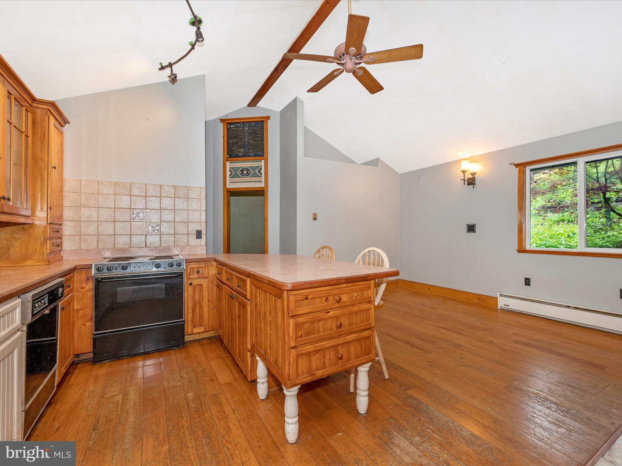 GLENWOOD FOREST - Residential