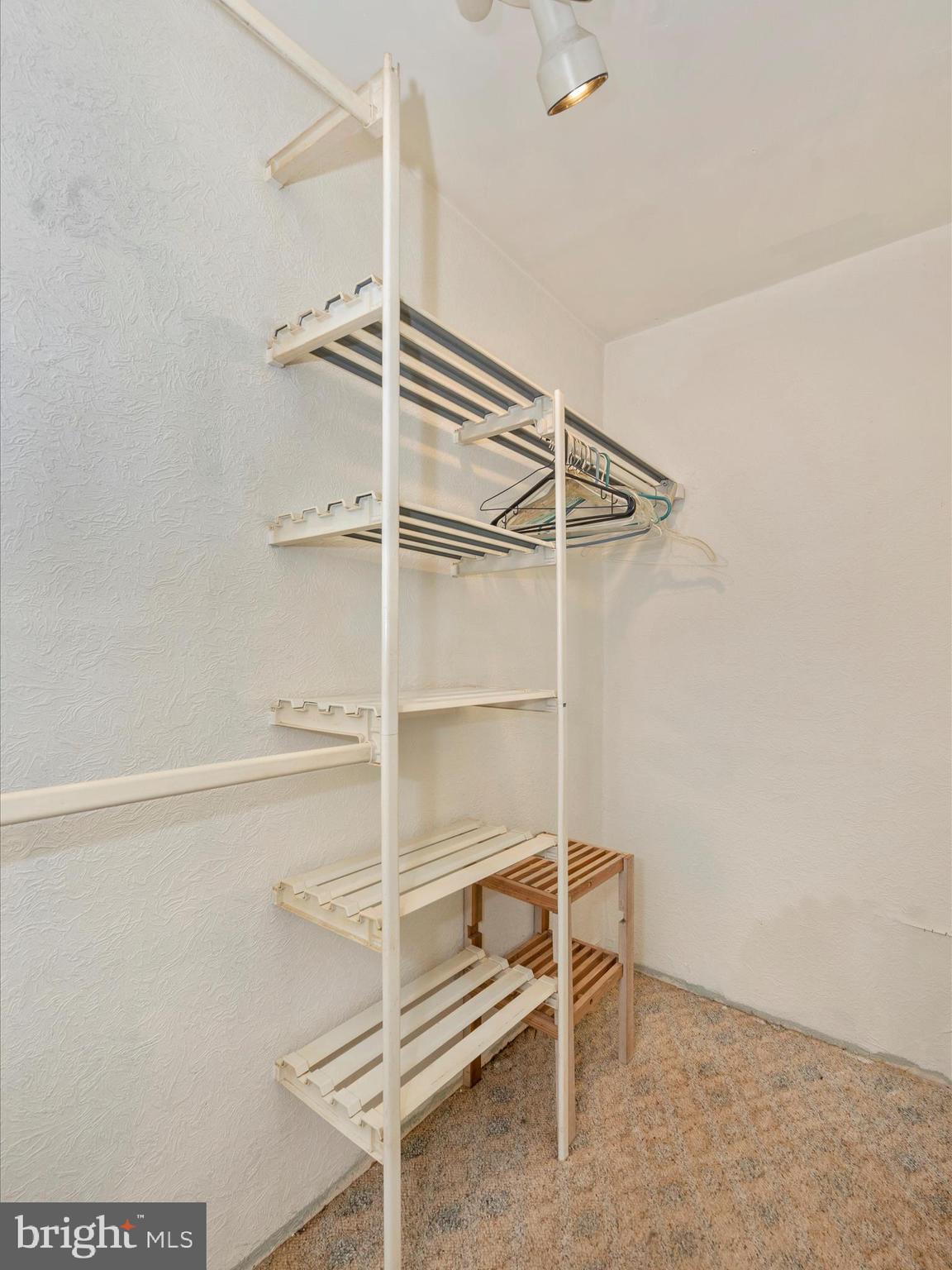 GLENWOOD FOREST - Residential