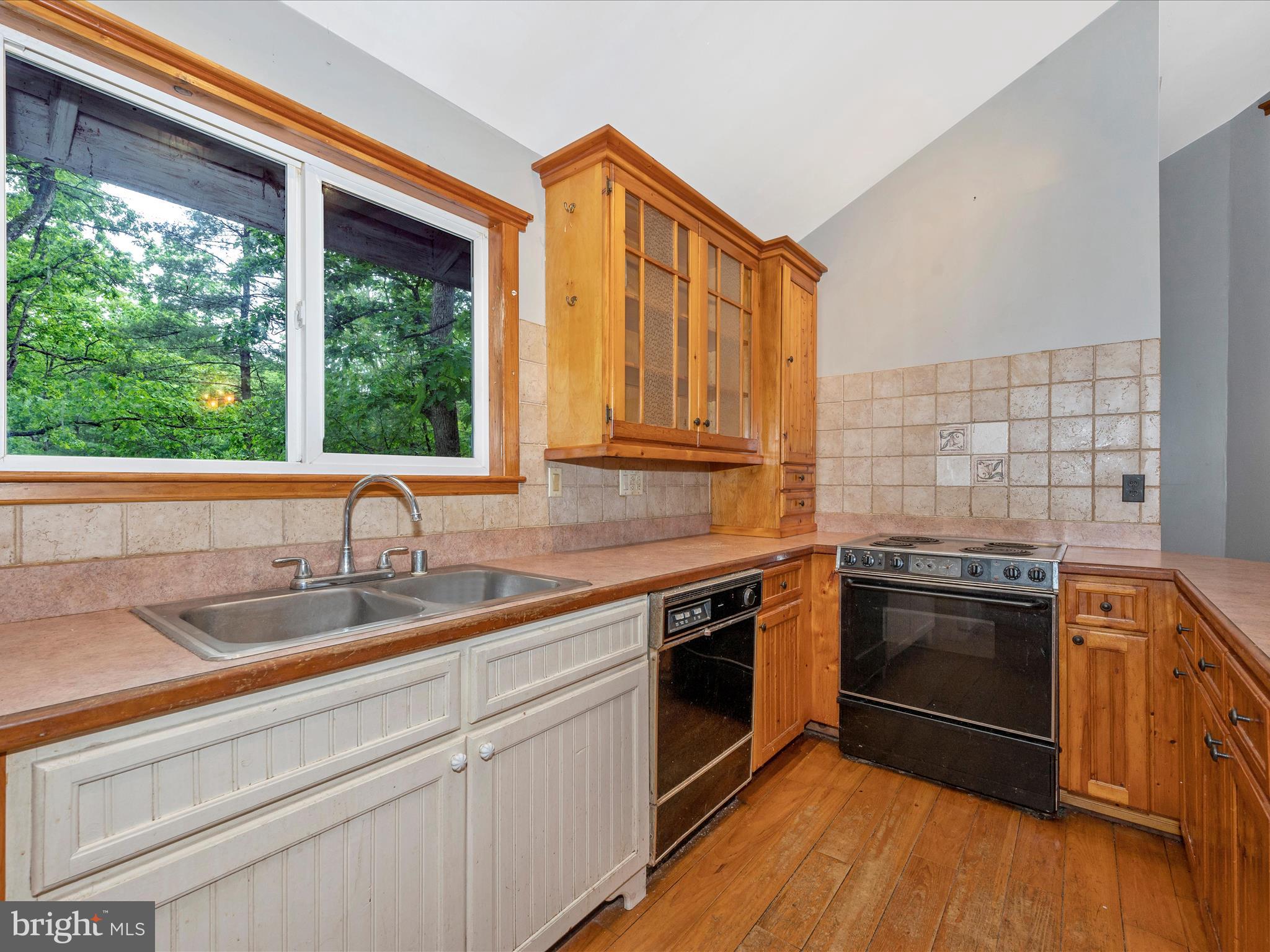 GLENWOOD FOREST - Residential