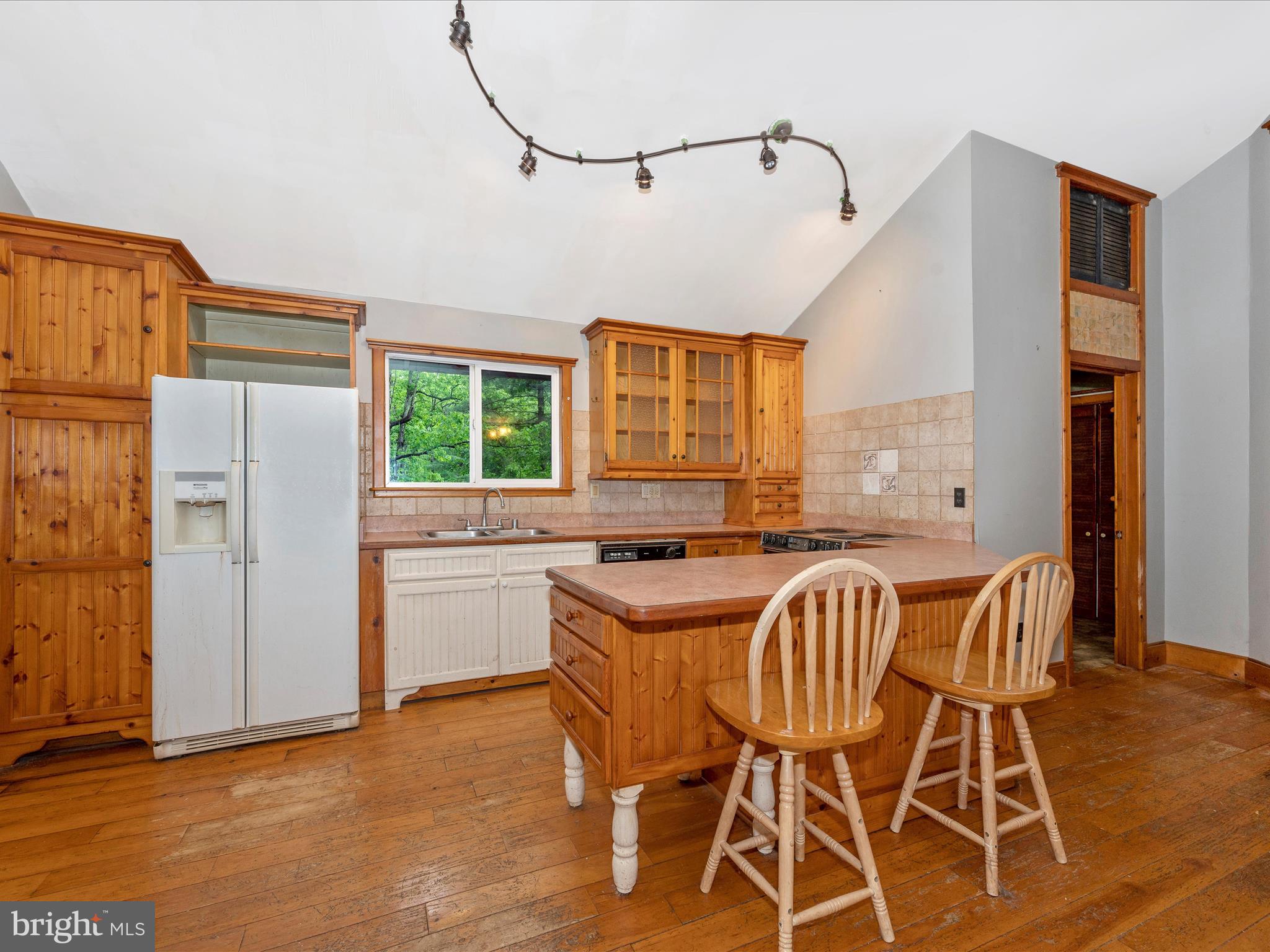 GLENWOOD FOREST - Residential