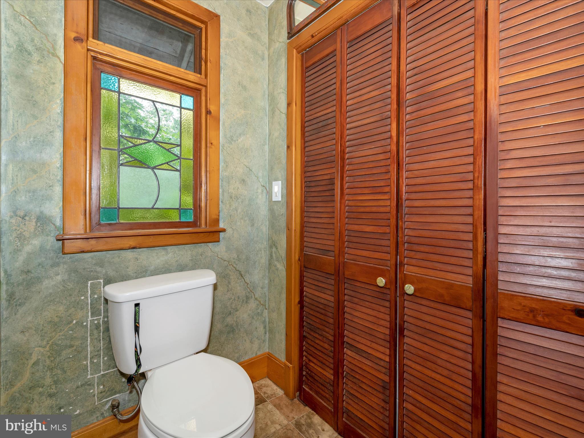 GLENWOOD FOREST - Residential