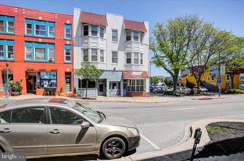 Photo of 20 E Washington Street, HAGERSTOWN, MD 21740 (MLS # MDWA2036738)