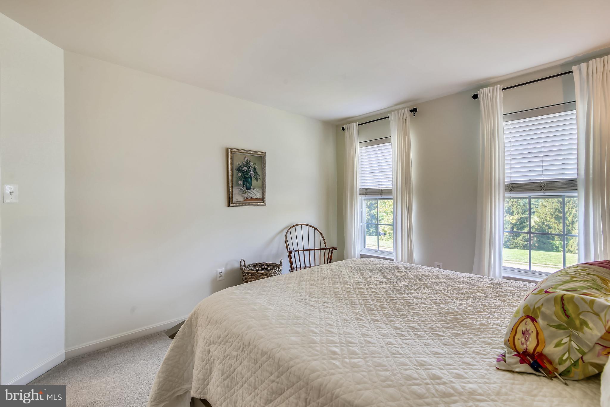 GREEN HILL MANOR - Residential