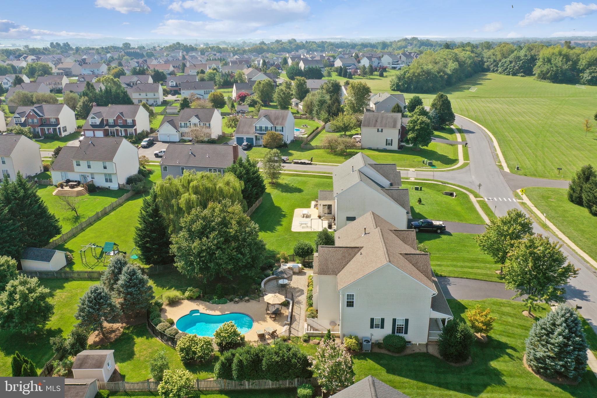 GREEN HILL MANOR - Residential