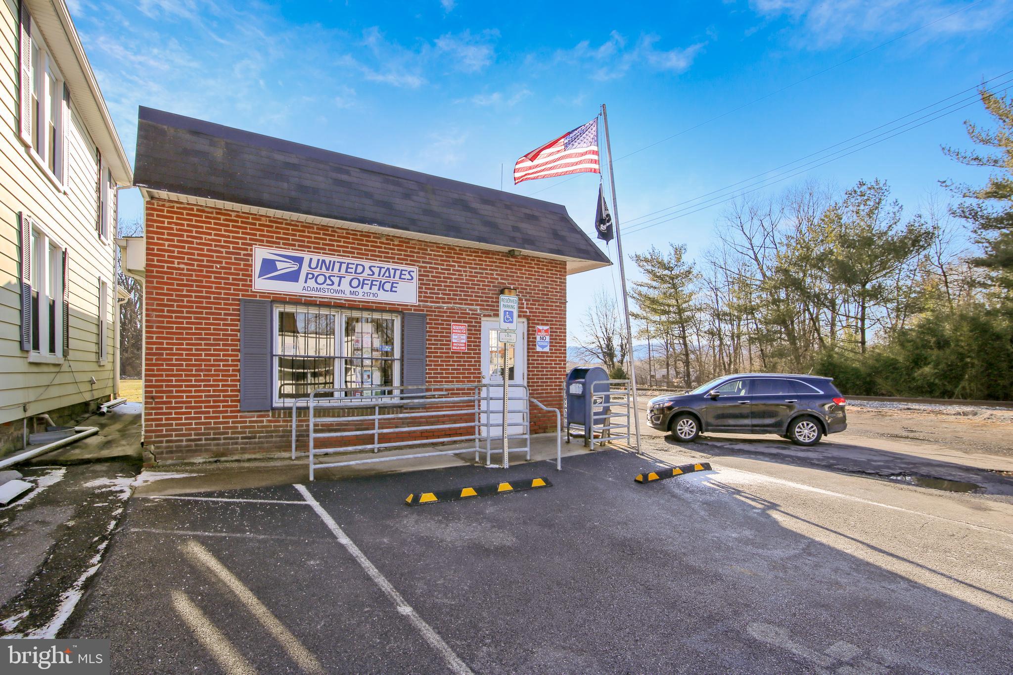 GREEN HILL MANOR - Residential