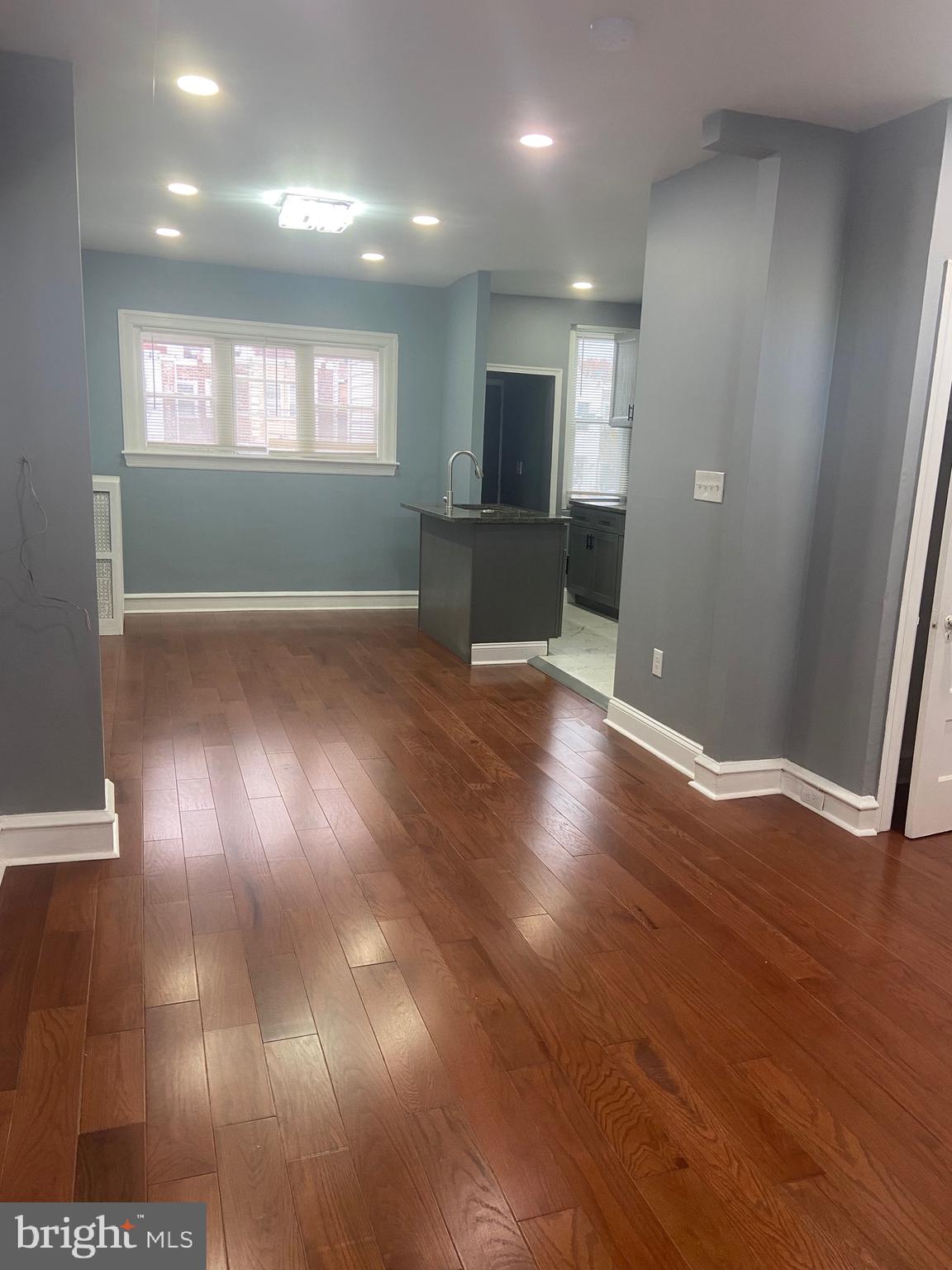 PHILADELPHIA - Residential