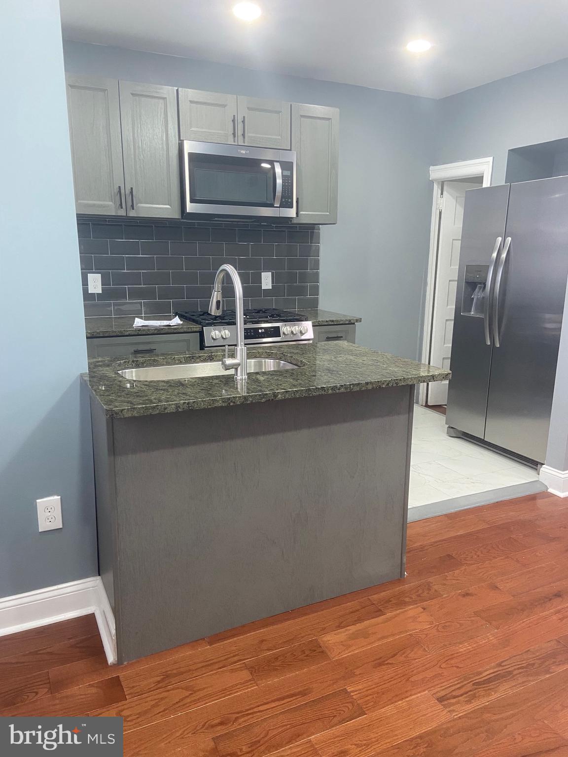 PHILADELPHIA - Residential