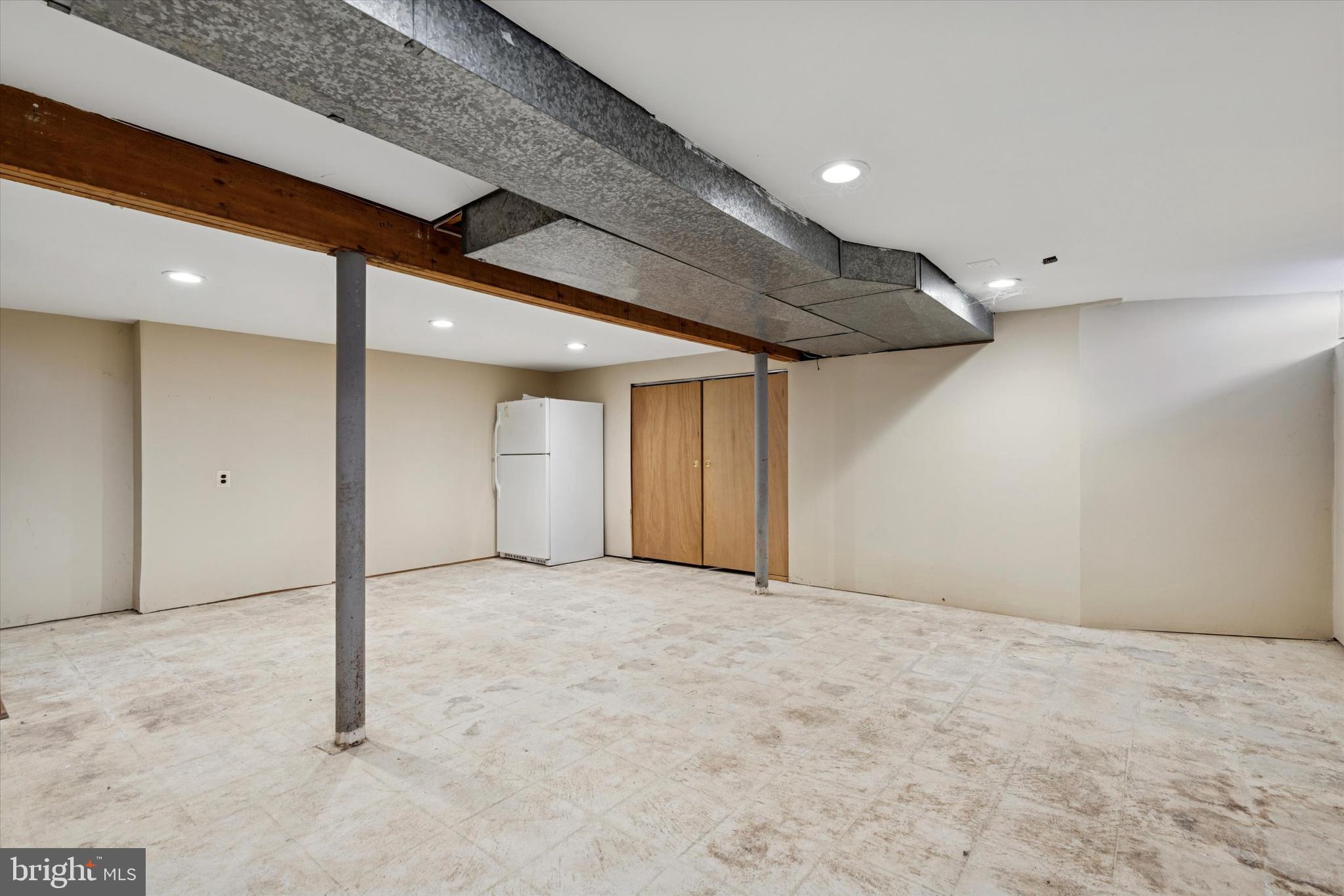 WYNMERE HUNT - Residential