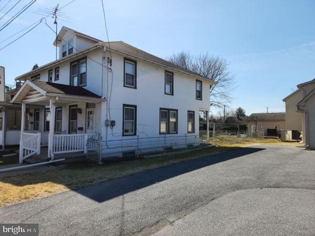 Photo of 188 N MAIN ST, MANHEIM, PA 17545 (MLS # PALA2032278)