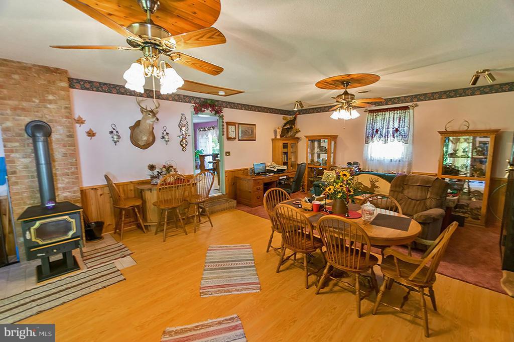 HIGHLAND RIDGE - Residential