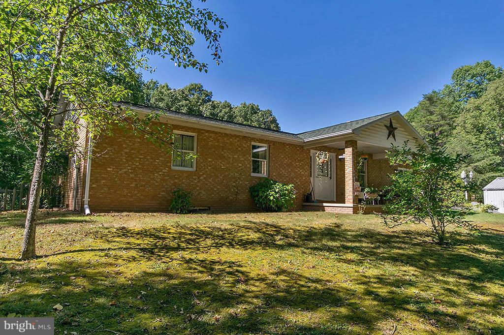 HIGHLAND RIDGE - Residential