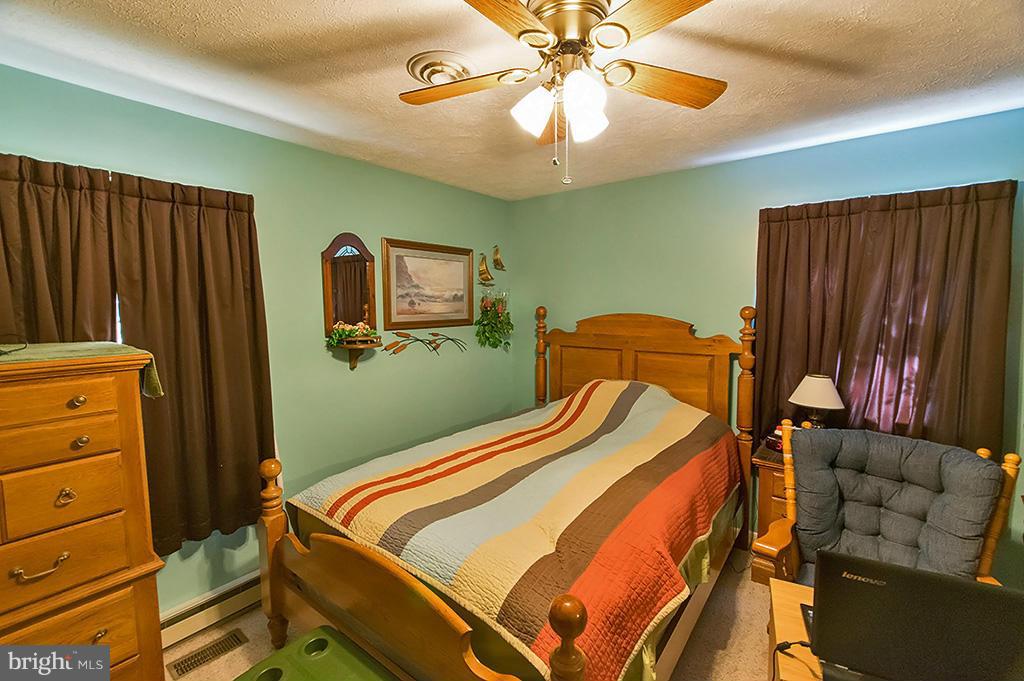 HIGHLAND RIDGE - Residential