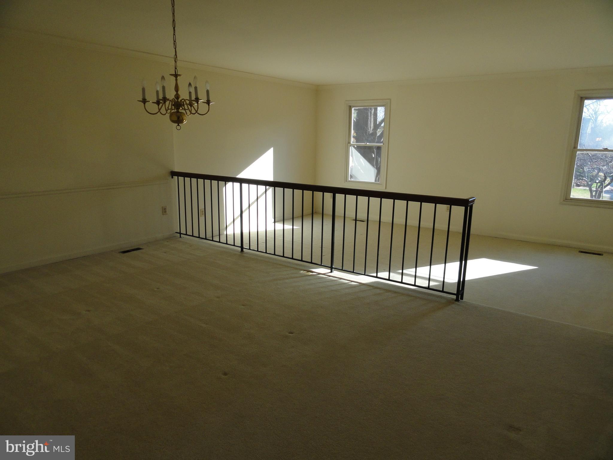 TREEBROOKE CONDOMINIUM - Residential Lease