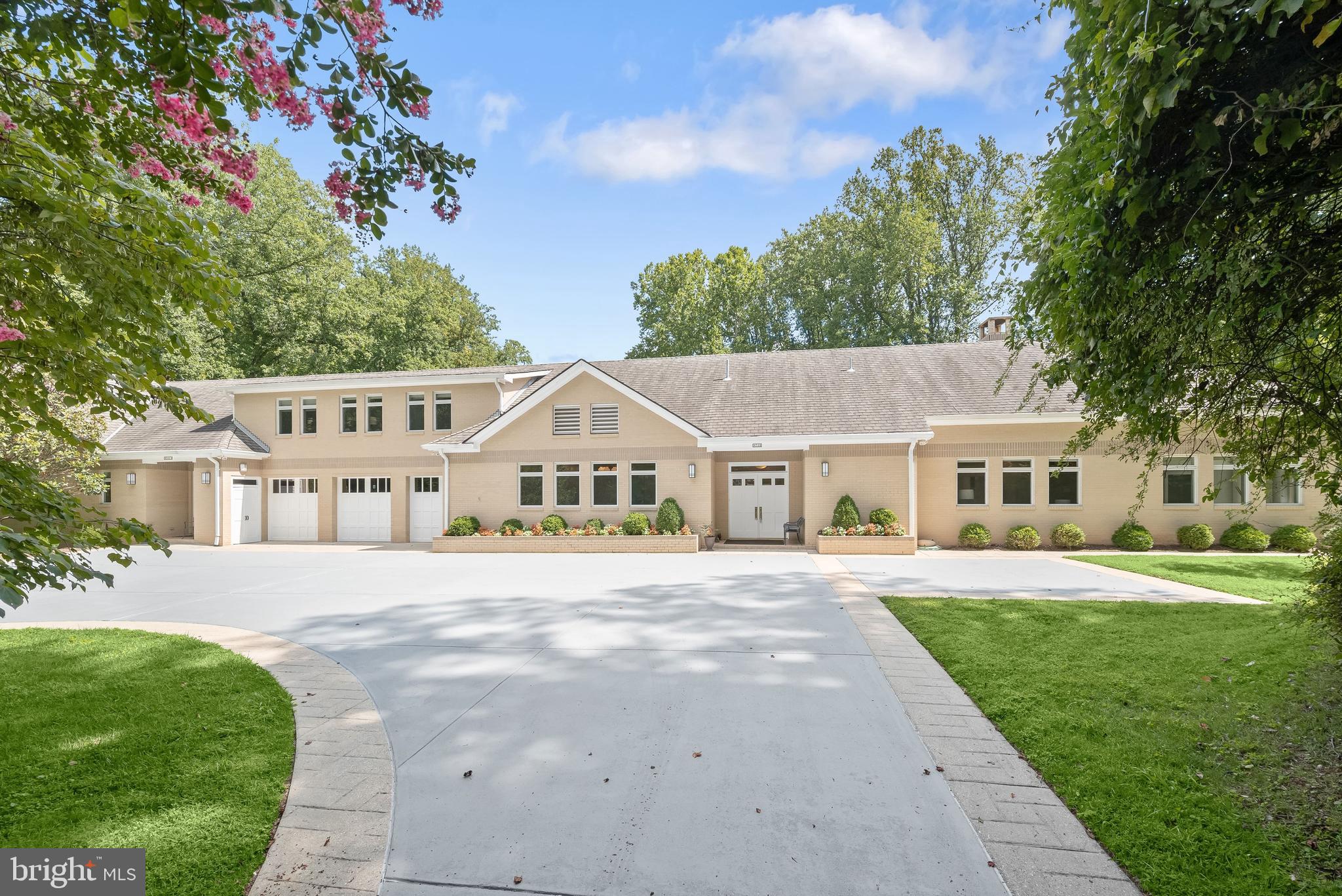 9744 THE CORRAL DRIVE