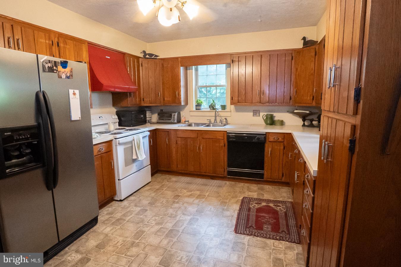 573 HILL CHURCH ROAD