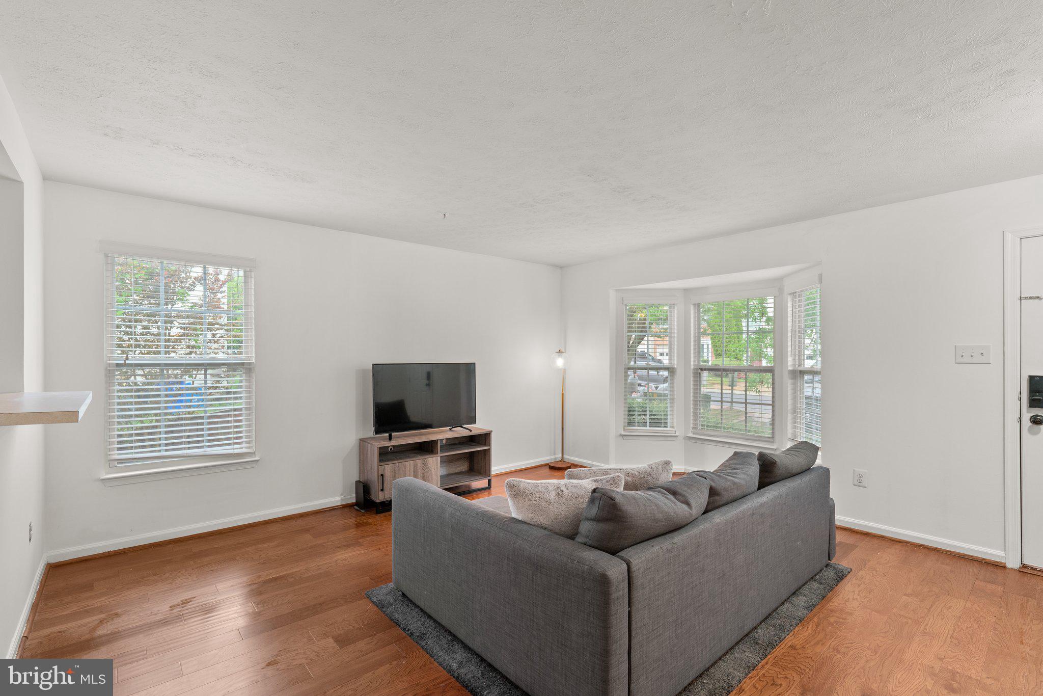 211 OLIVER HEIGHTS ROAD