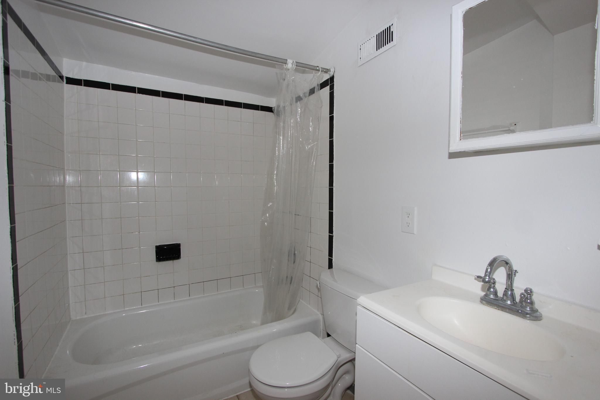 ANACOSTIA - Residential Lease