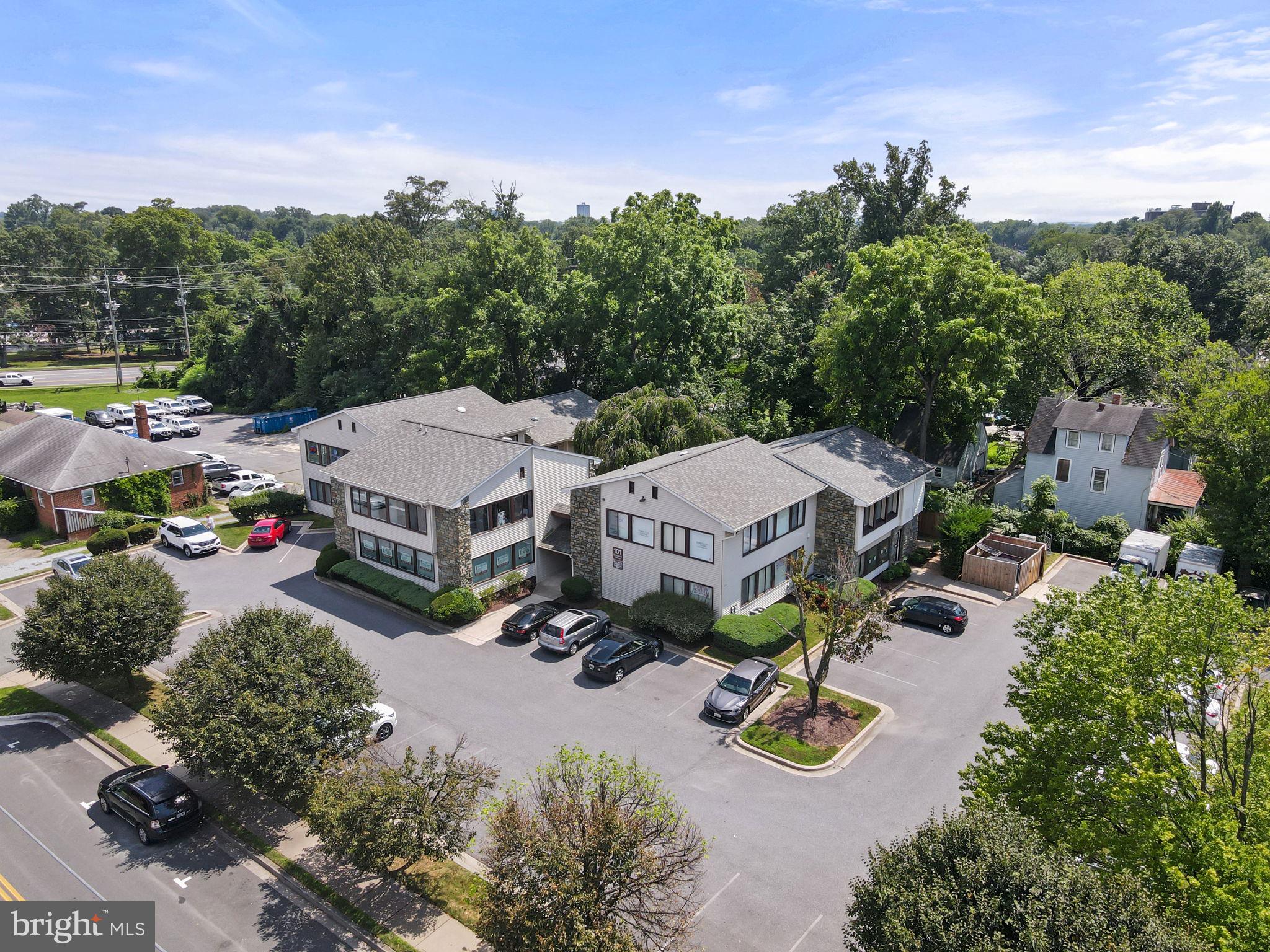 CHESTNUT COURT - Commercial Sale