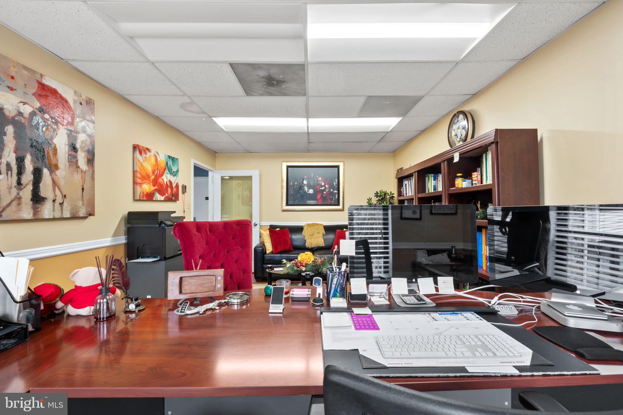 CHESTNUT COURT - Commercial Sale